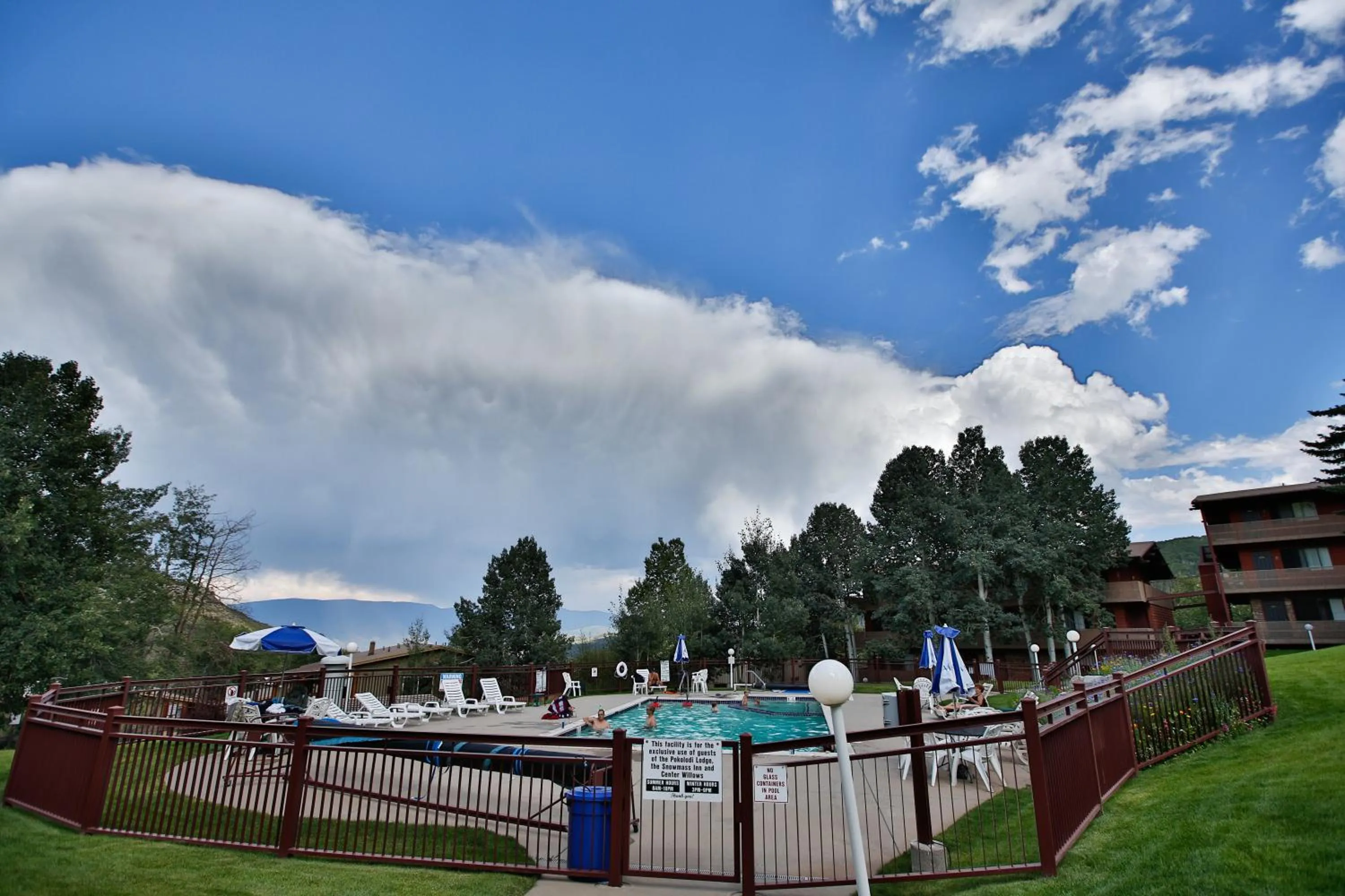Pool view in Pokolodi Lodge