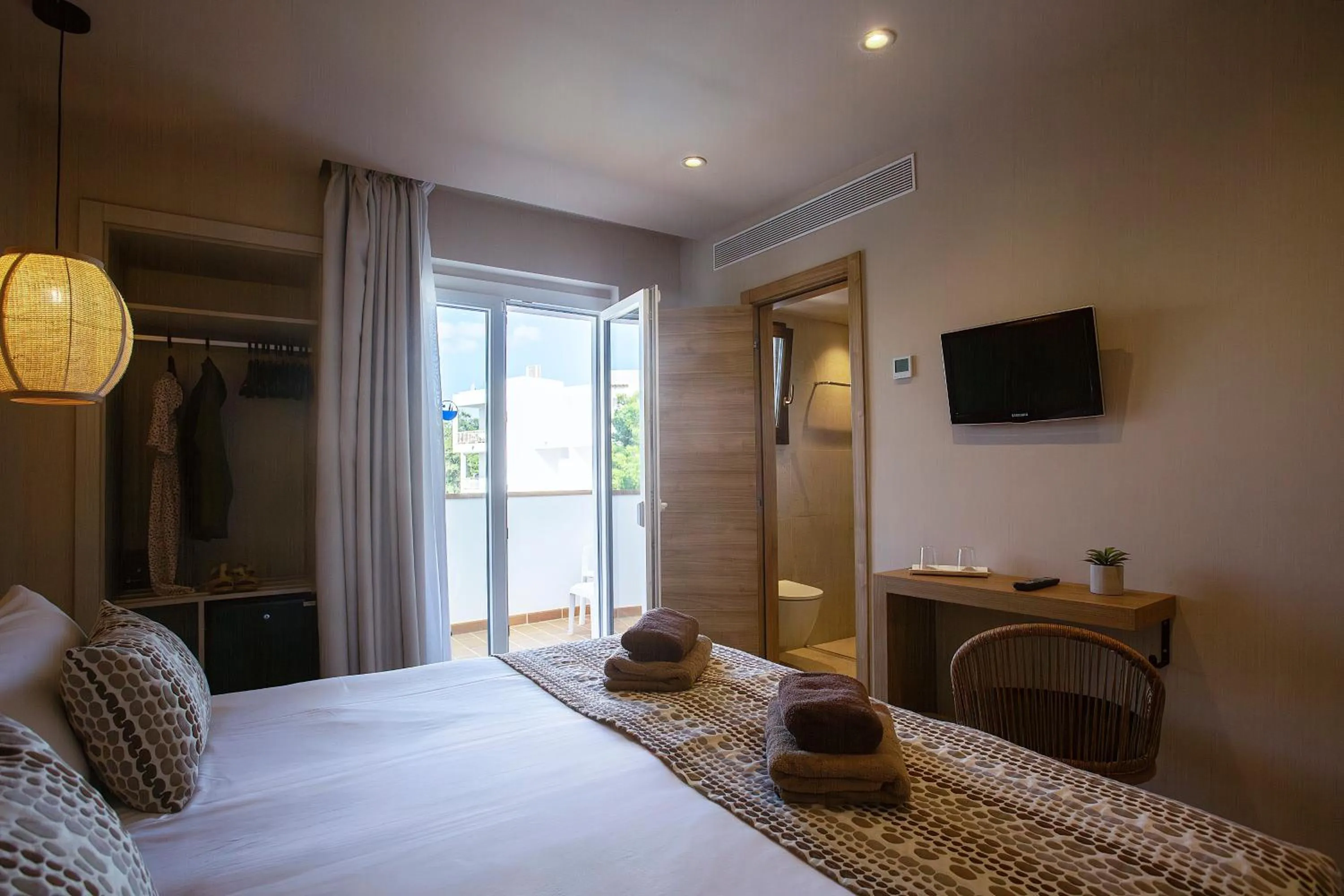 Bed in Hotel Ses Puntetes