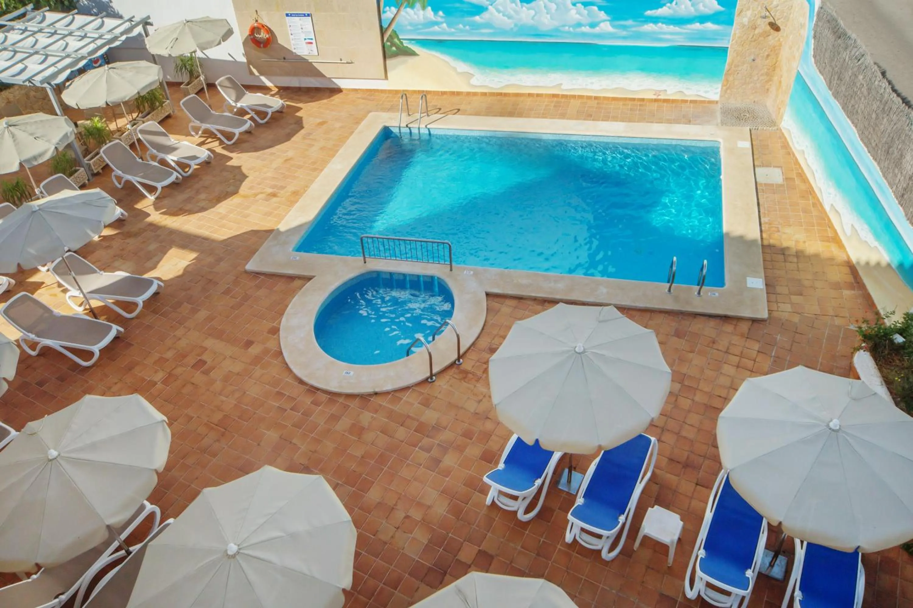 Patio in Hotel Ses Puntetes