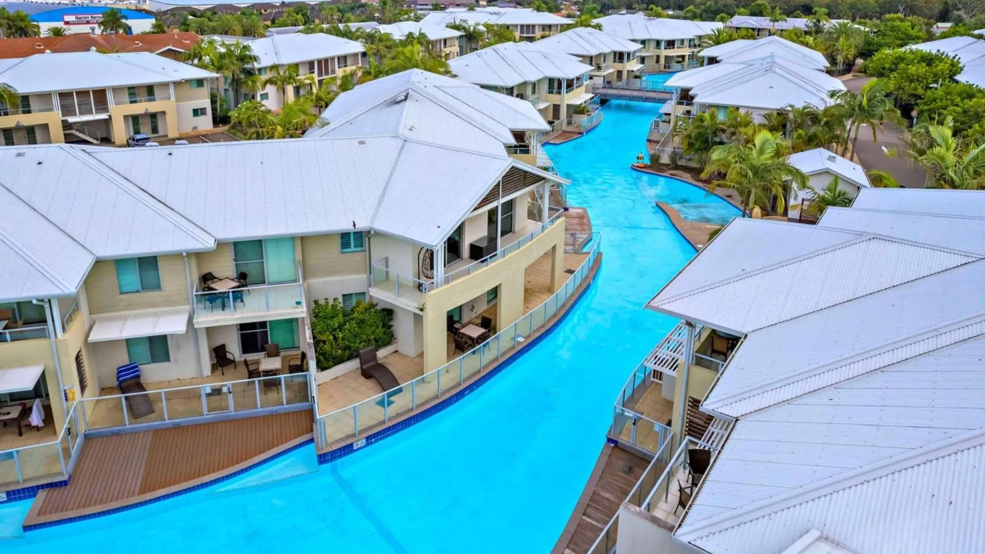 Pacific Blue Apartment 258, 265 Sandy Point Road