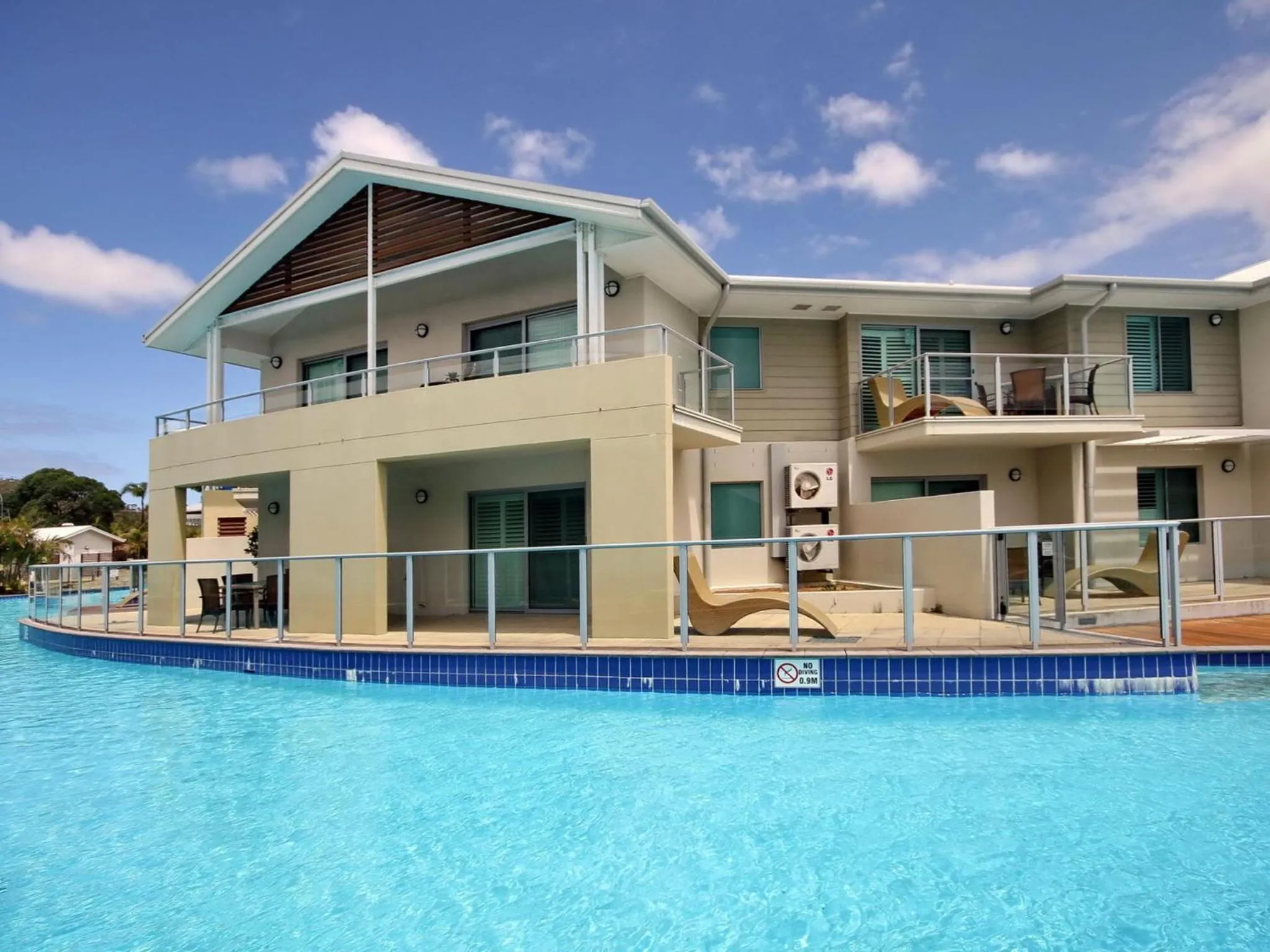 Pacific Blue Apartment 258, 265 Sandy Point Road