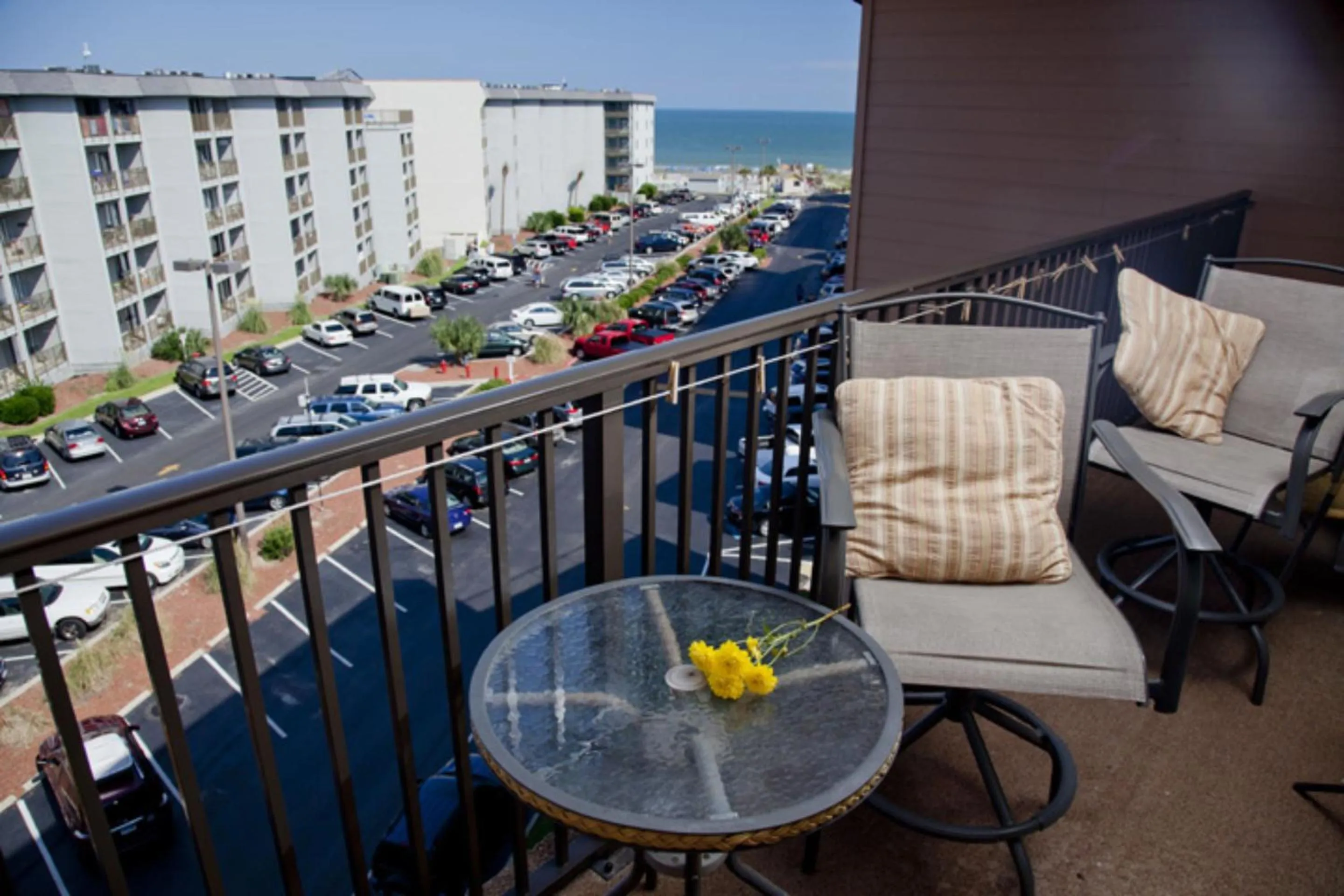Two-Bedroom Apartment with Ocean View in Myrtle Beach Resort