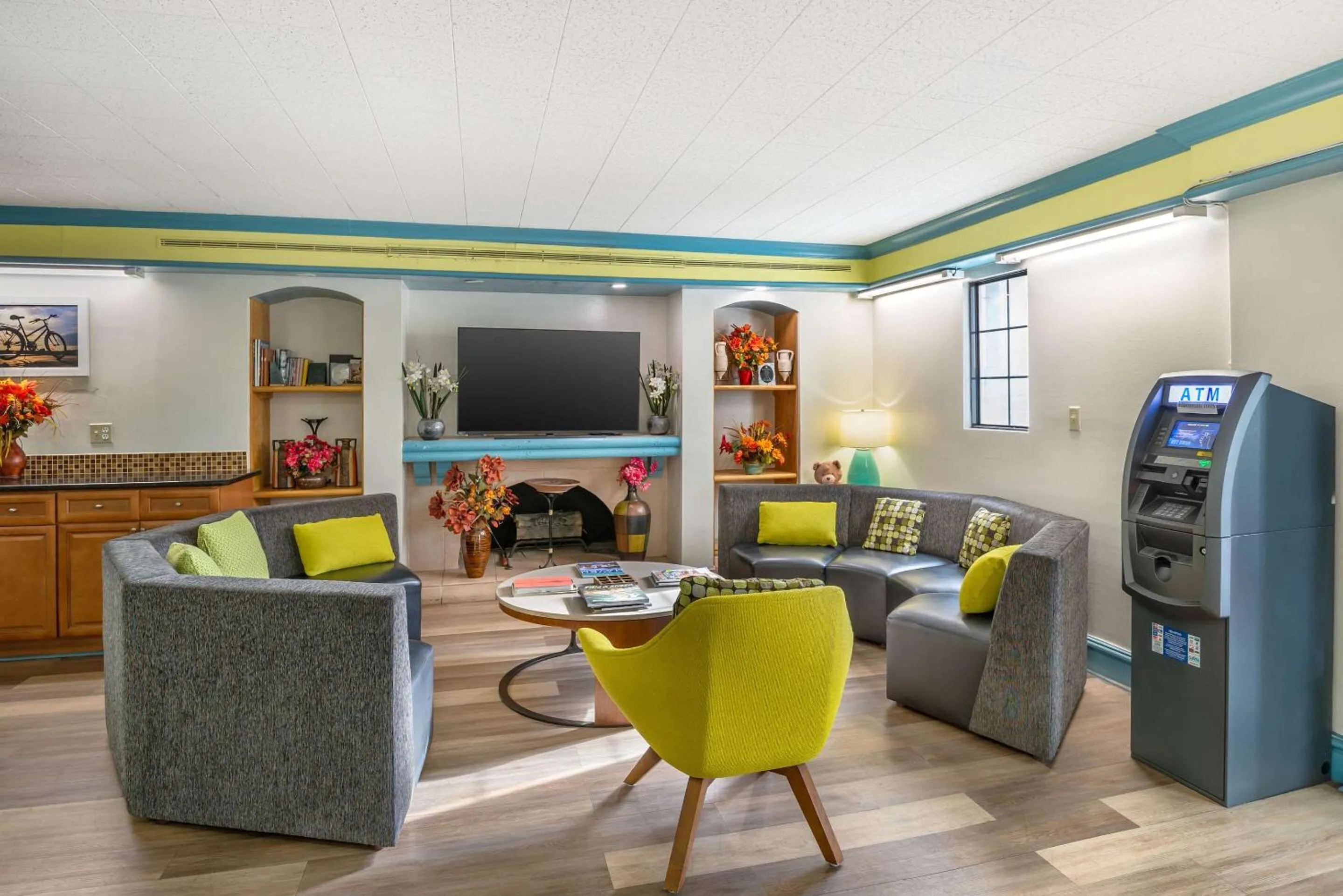 Lobby or reception in Days Inn by Wyndham Richmond/South