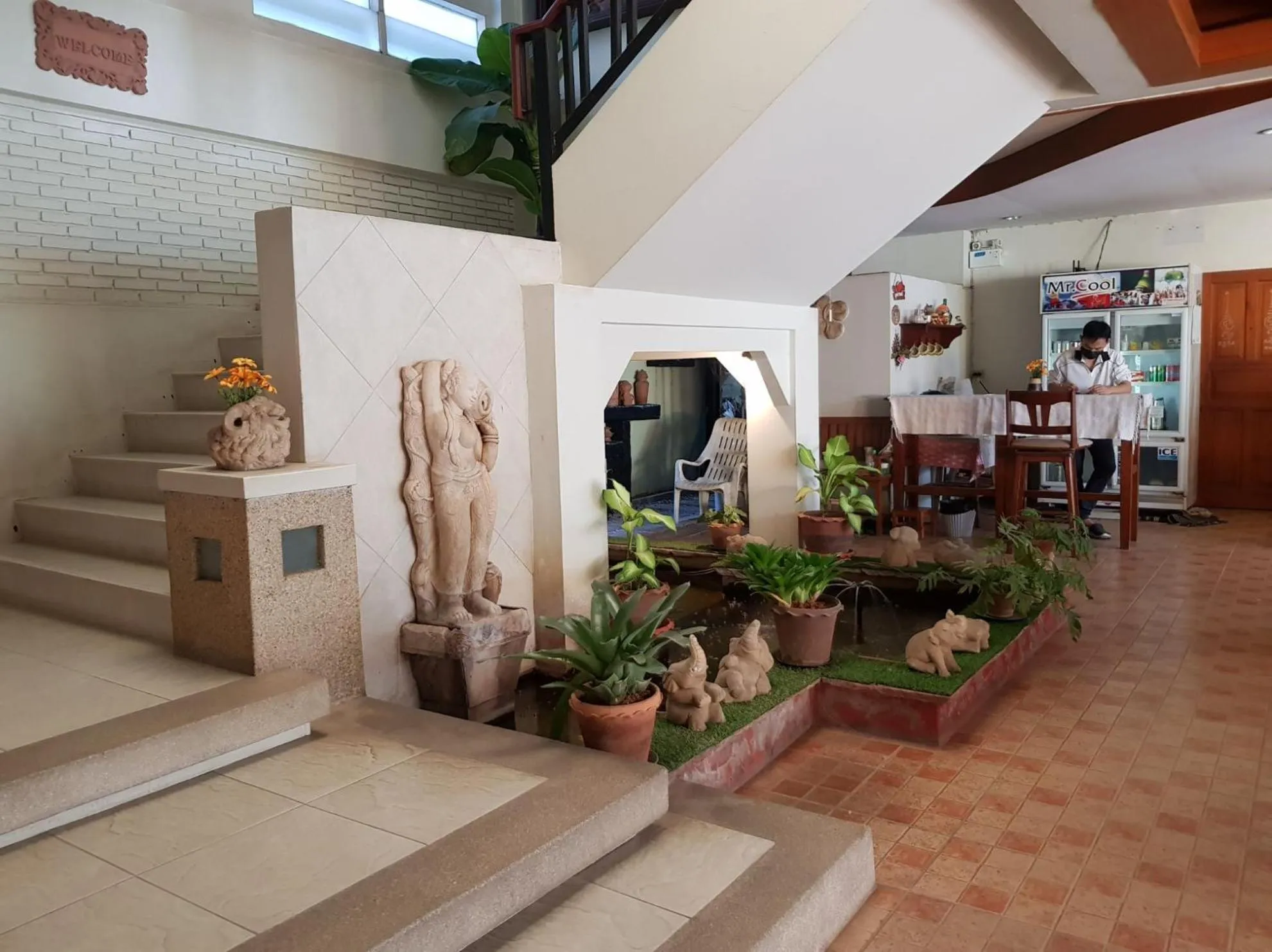 Lobby or reception in Casa Holiday Hotel SHA