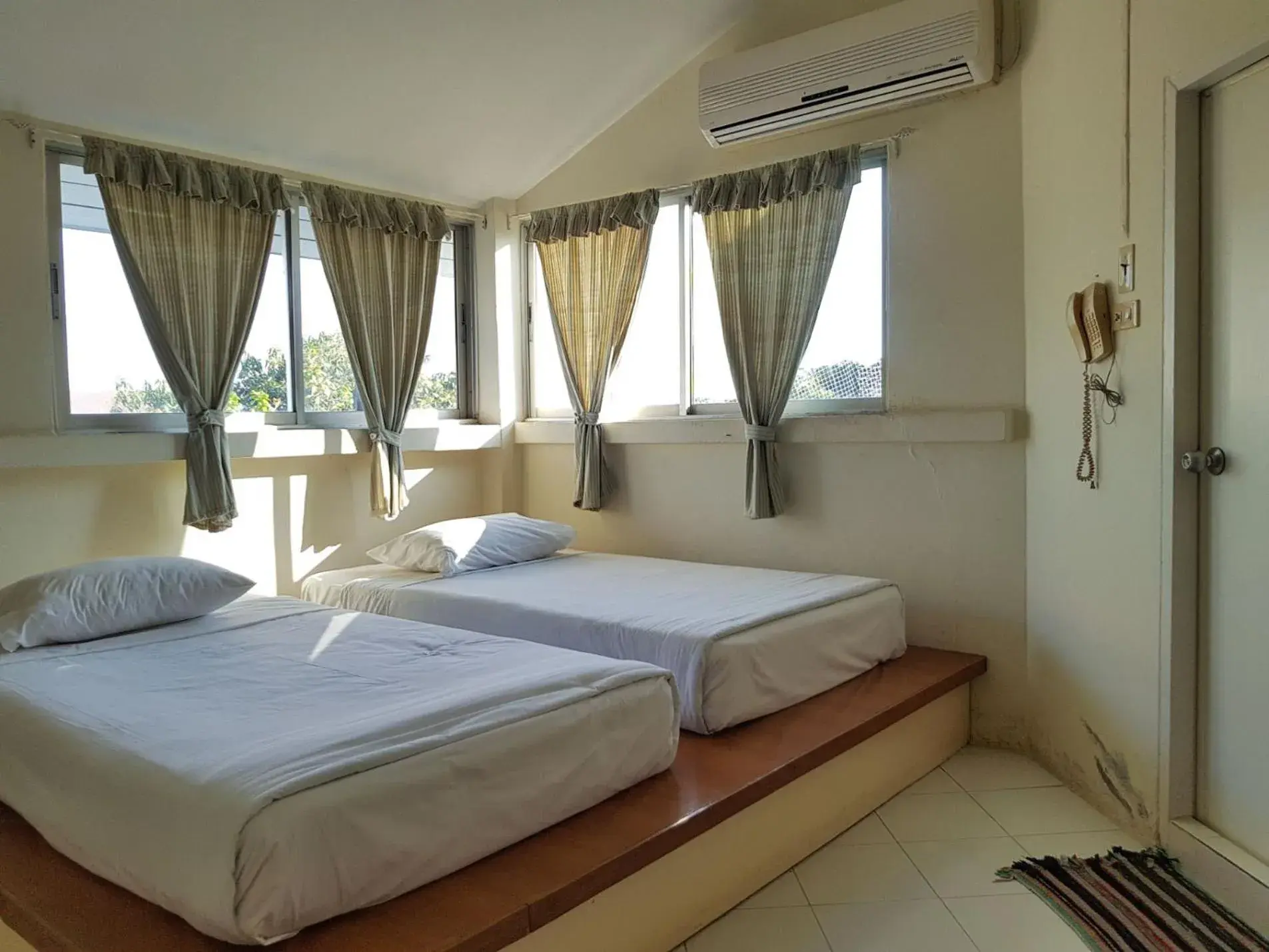 Superior Twin Room in Casa Holiday Hotel SHA Superior Twin Room in Casa Holiday Hotel SHA