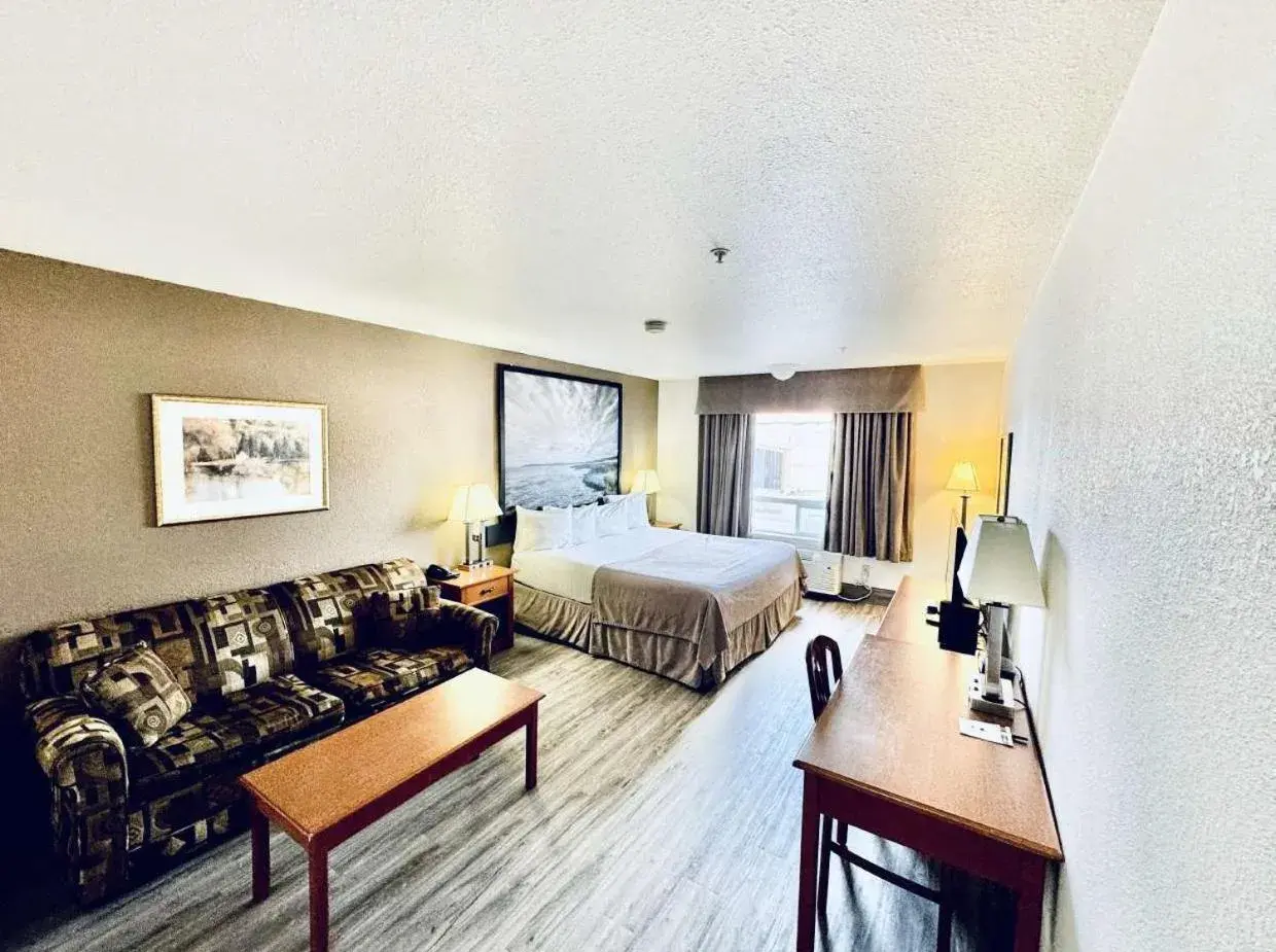 Bed in Super 8 by Wyndham Slave Lake AB Bed in Super 8 by Wyndham Slave Lake AB