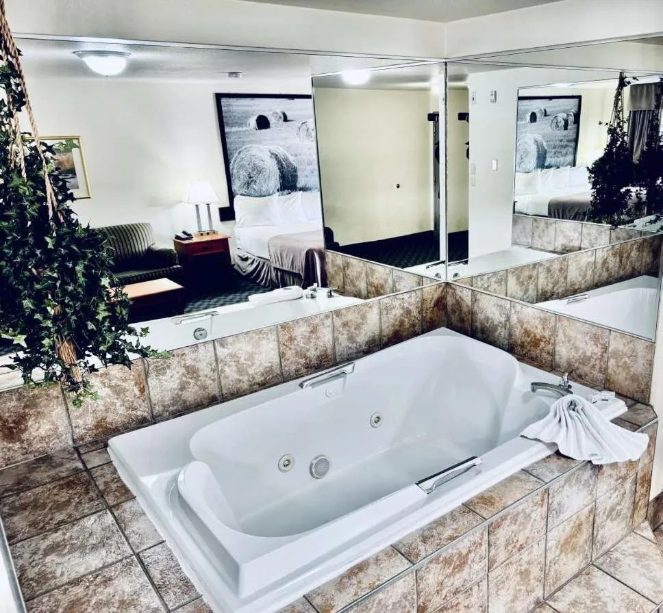 Super 8 by Wyndham Slave Lake AB