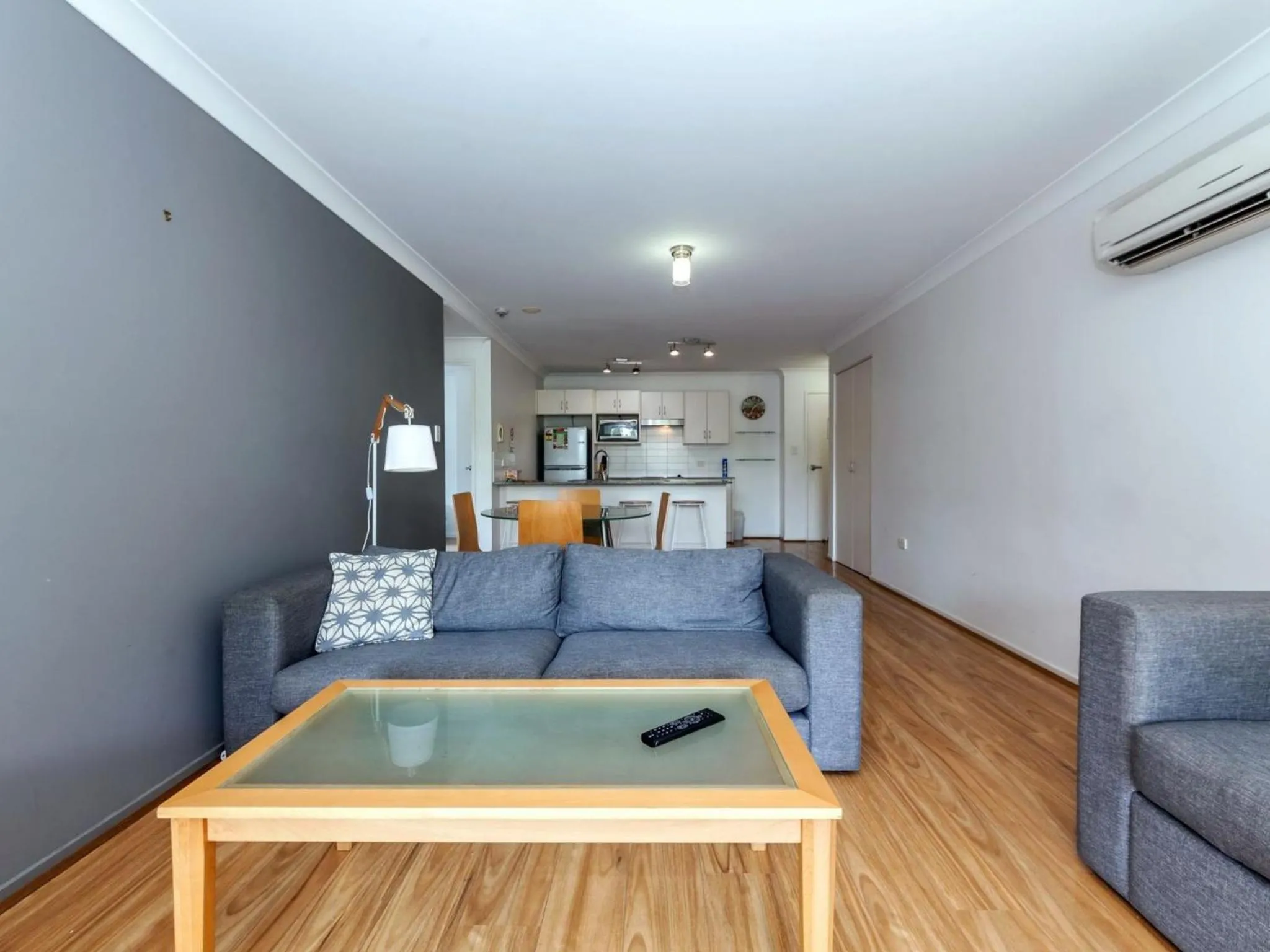 Shoal Bay Beach Apartments Unit 17 2 Shoal Bay Road