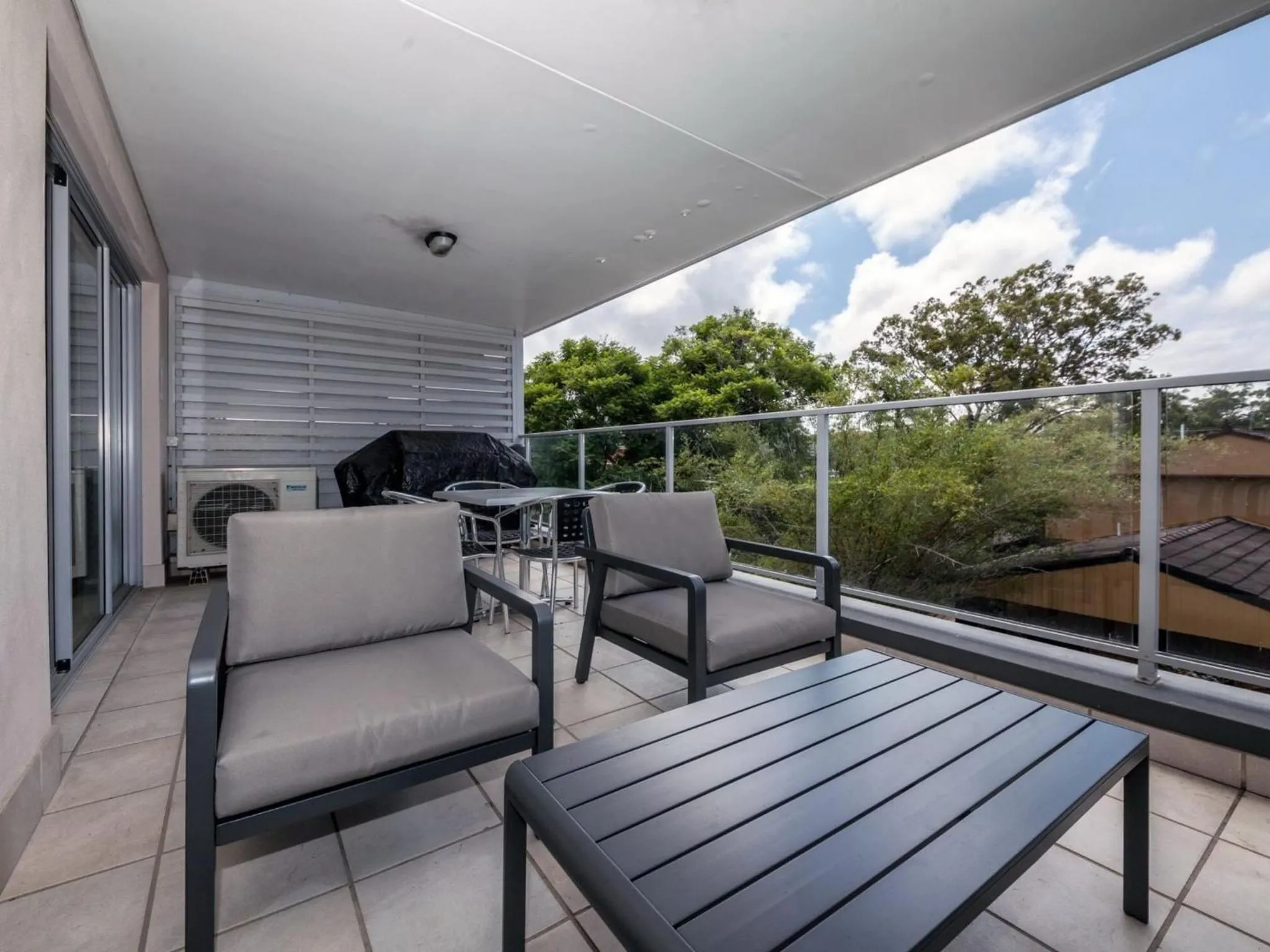 Shoal Bay Beach Apartments Unit 17 2 Shoal Bay Road