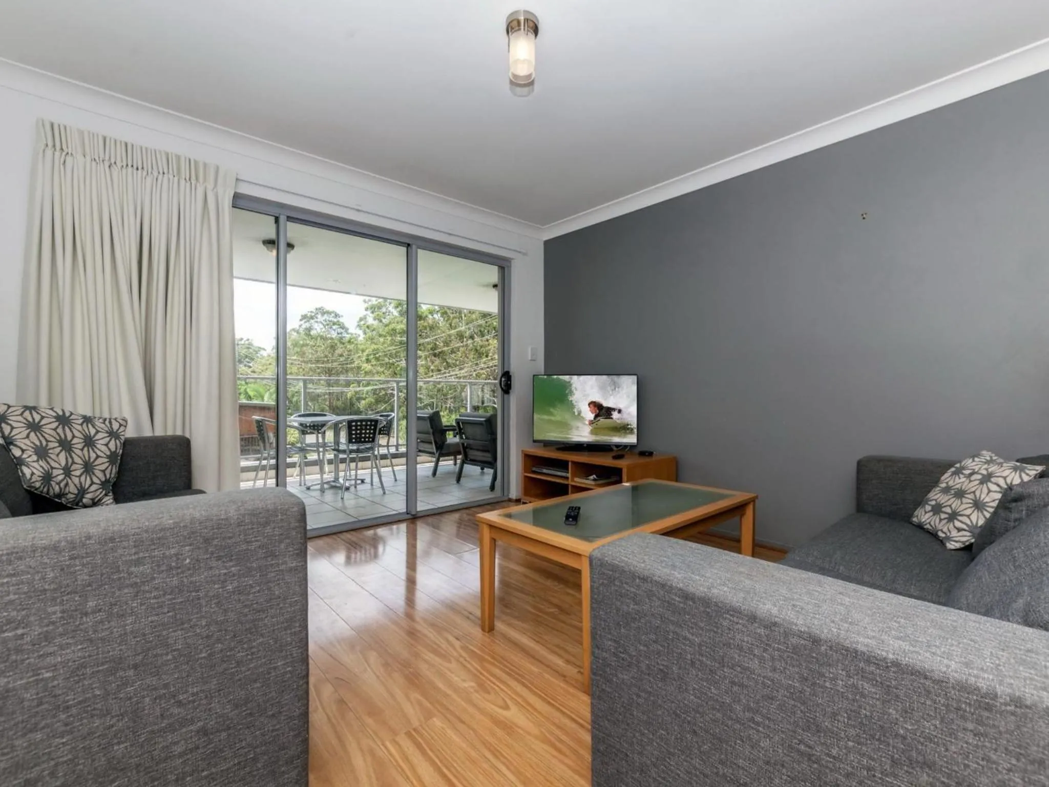 Shoal Bay Beach Apartments Unit 17 2 Shoal Bay Road