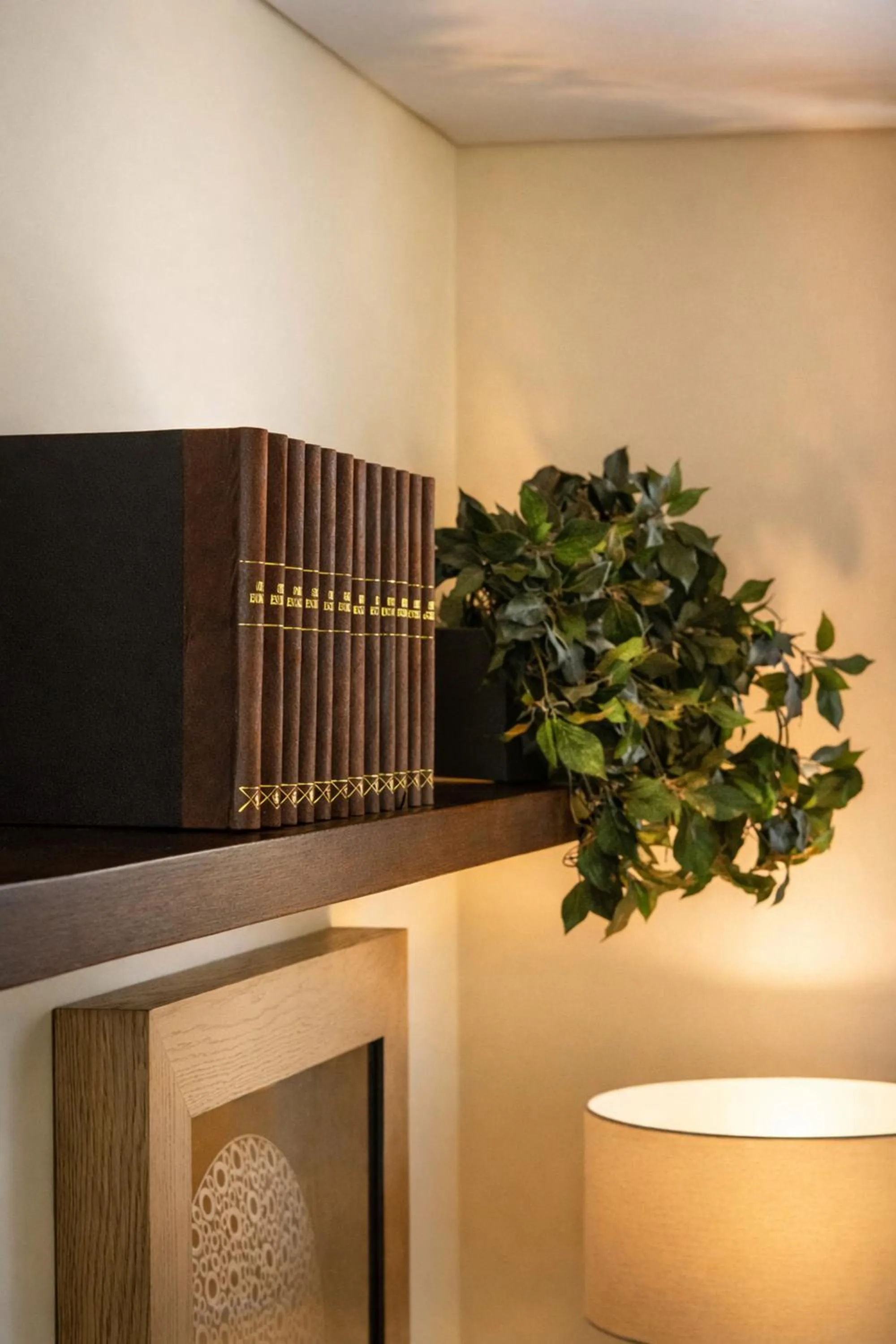 Decorative detail in Hotel Cabrera Imperial By key 33