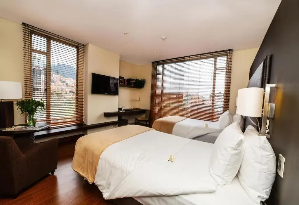 Twin Room in Hotel Cabrera Imperial By key 33 Twin Room in Hotel Cabrera Imperial By key 33