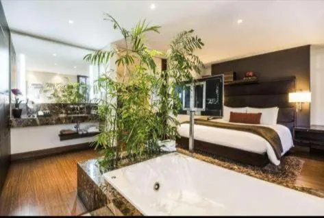 Photo of the whole room, Bed in Hotel Cabrera Imperial By key 33