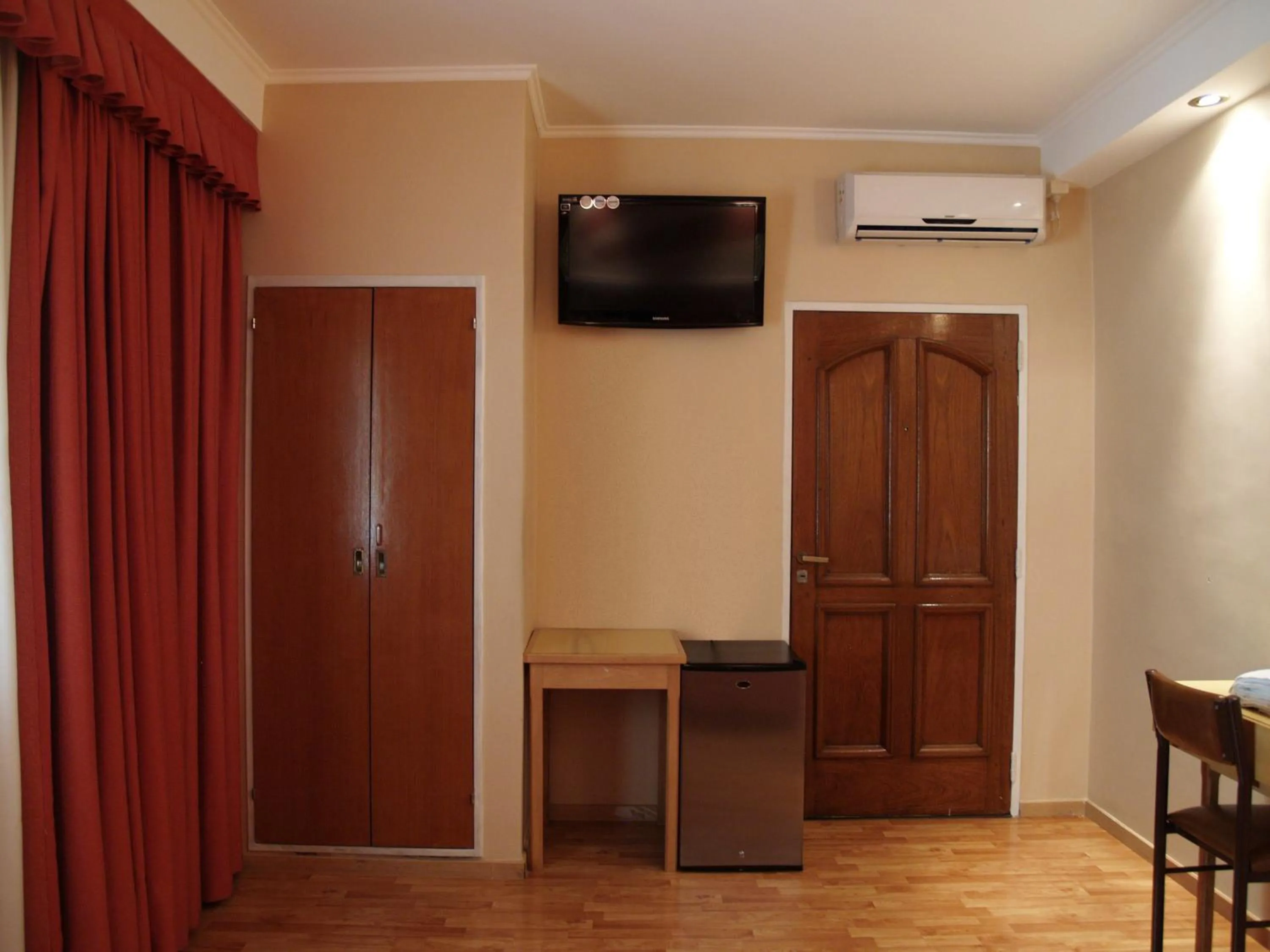 TV and multimedia in Hotel El Cabildo