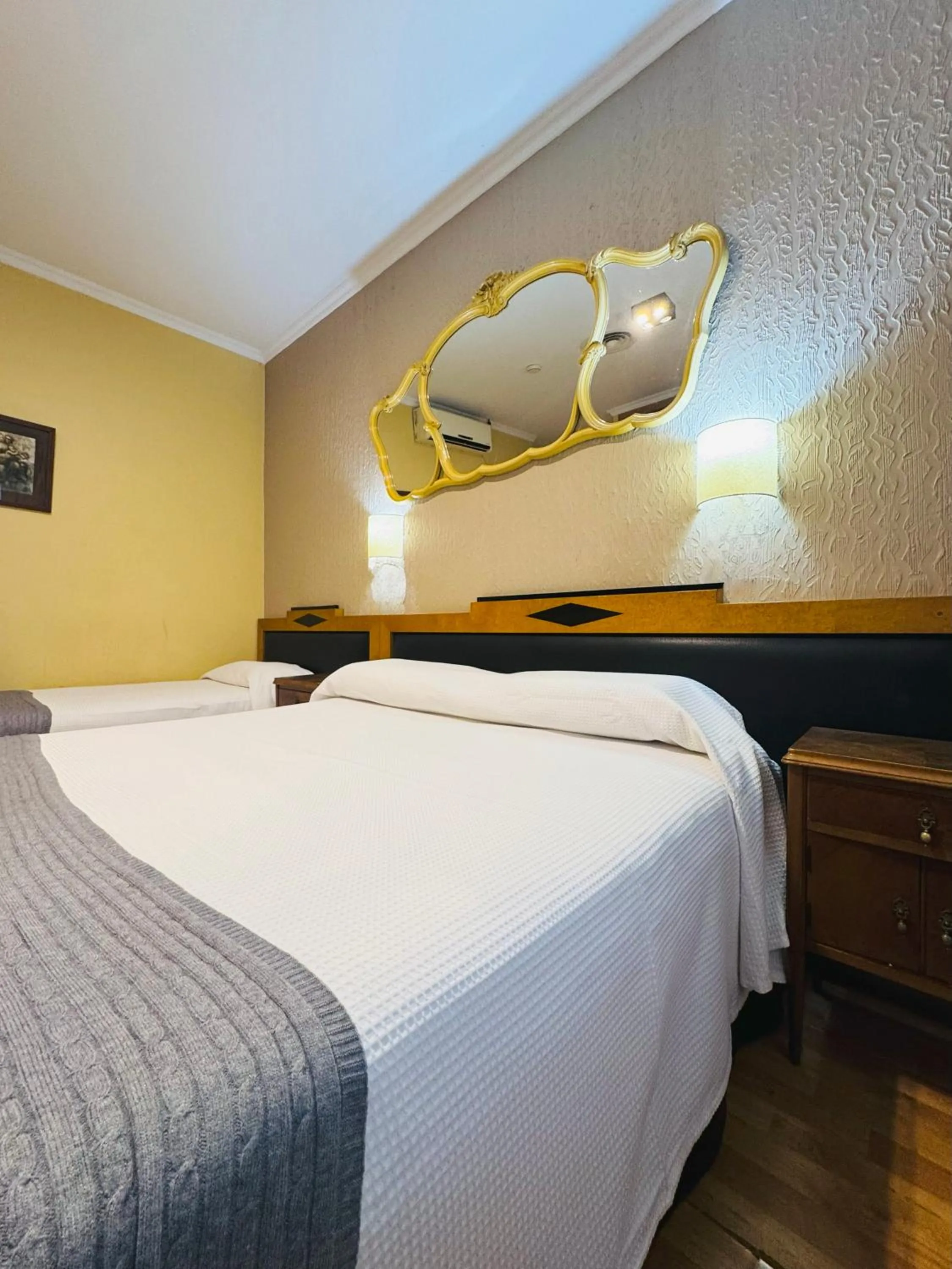 Bed in Hotel El Cabildo