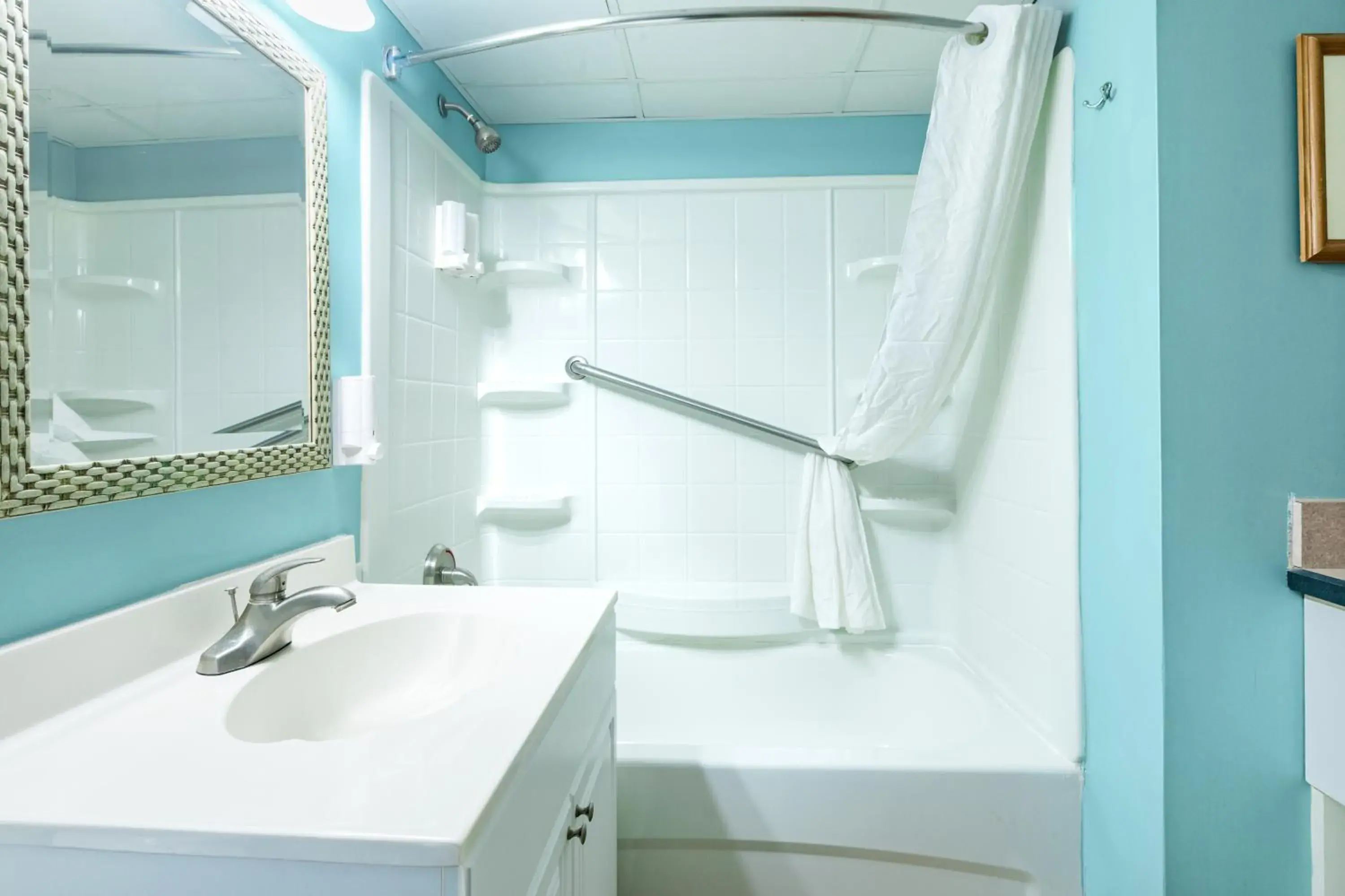 Bathroom in Ocean Key Resort