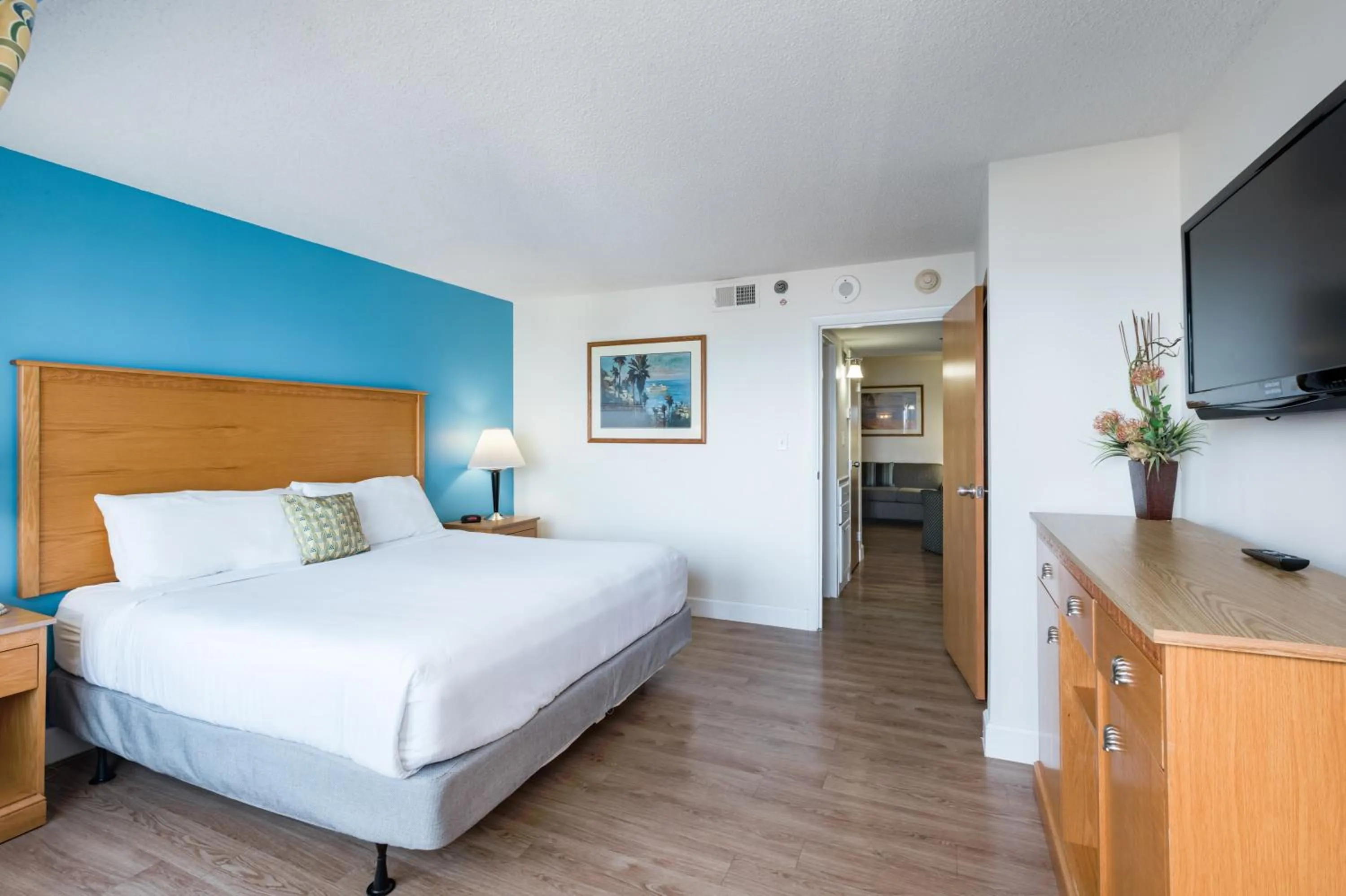 Bed in The Ocean Key Virginia Beach Resort