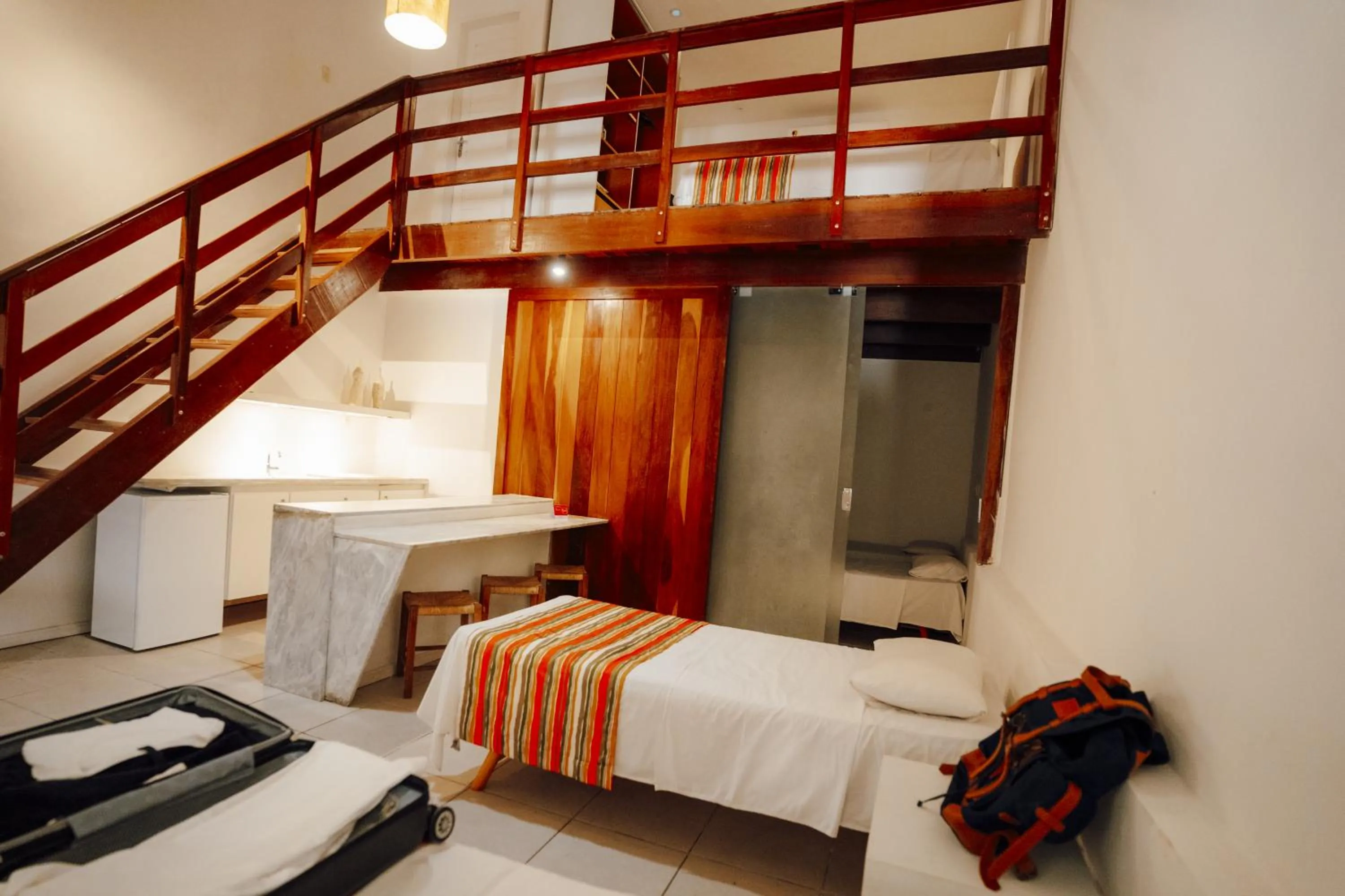 Kitchen or kitchenette, Bed in Hotel VillaOeste