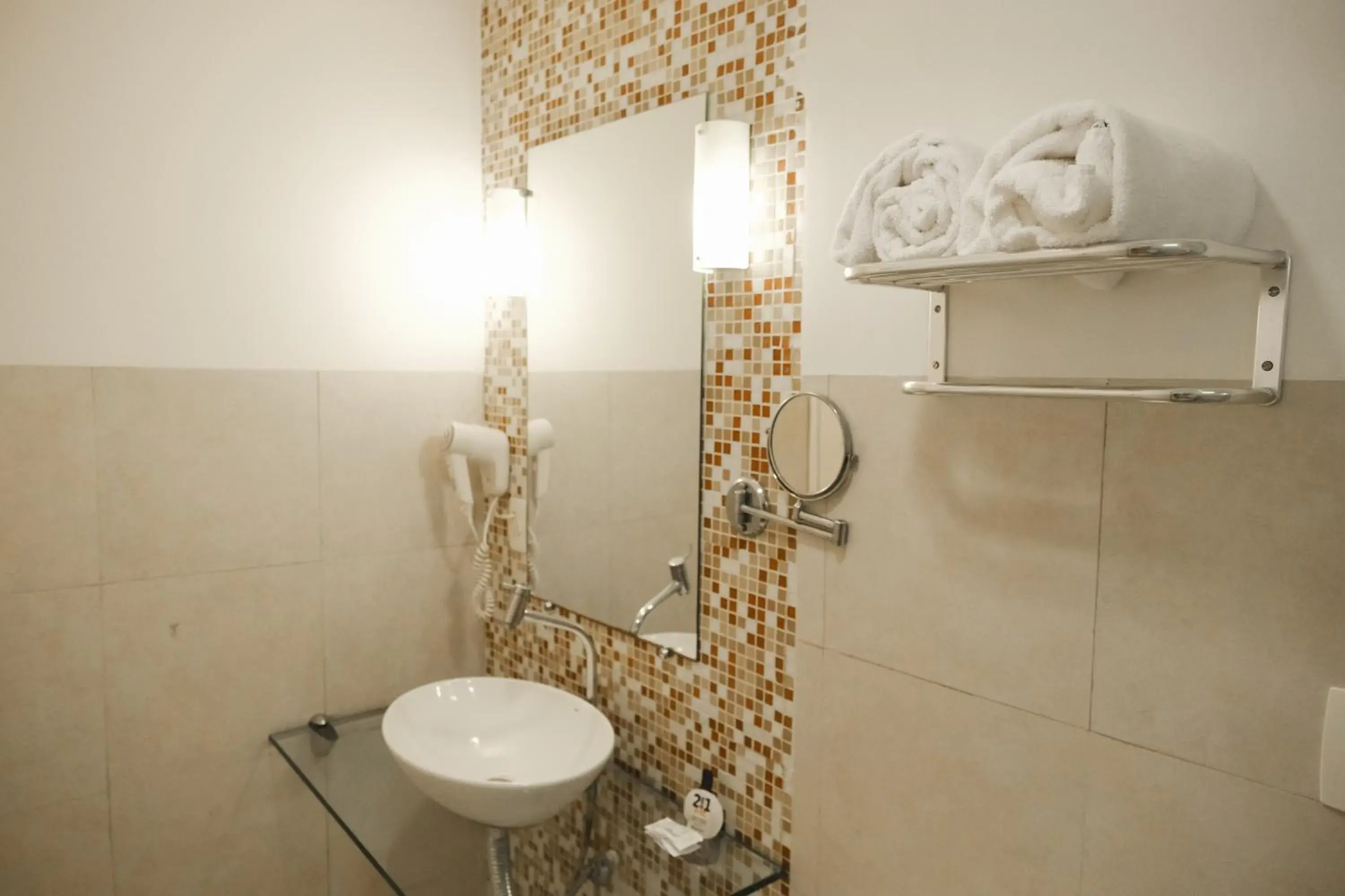 Bathroom in Hotel VillaOeste Bathroom in Hotel VillaOeste