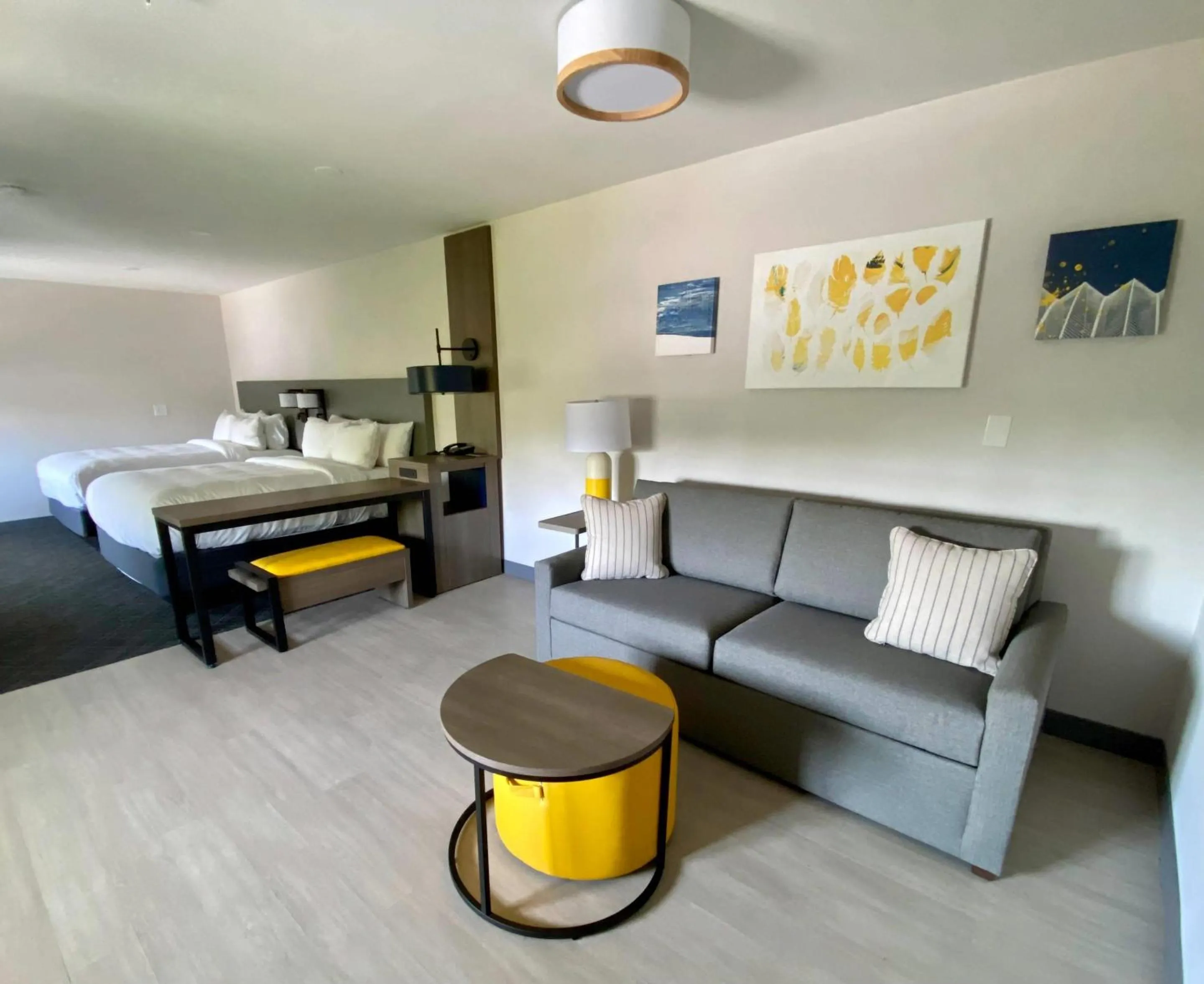 Bedroom, Bed in Comfort Inn Rutland - Killington