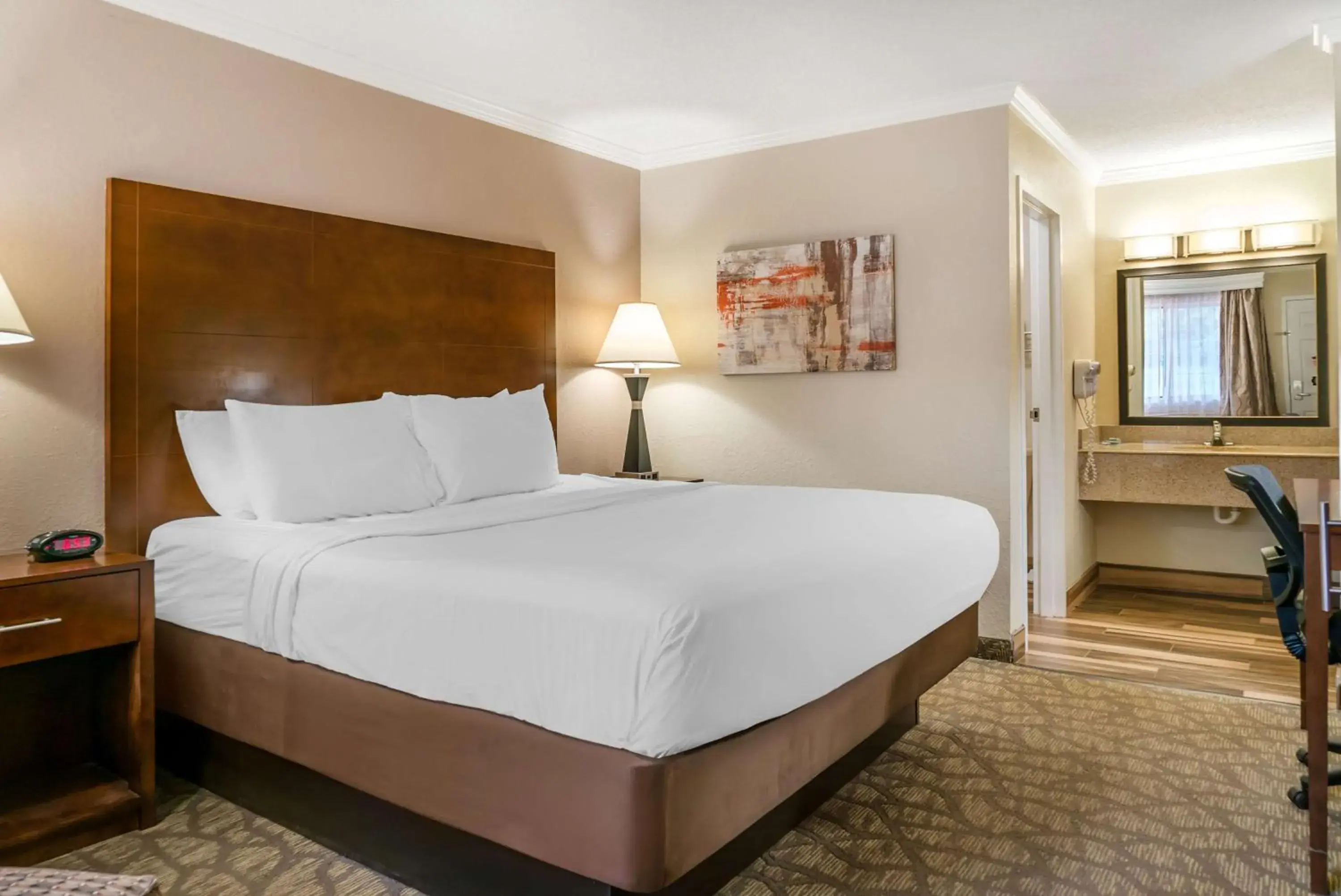 Bedroom, Bed in Best Western of Hartland Bedroom, Bed in Best Western of Hartland