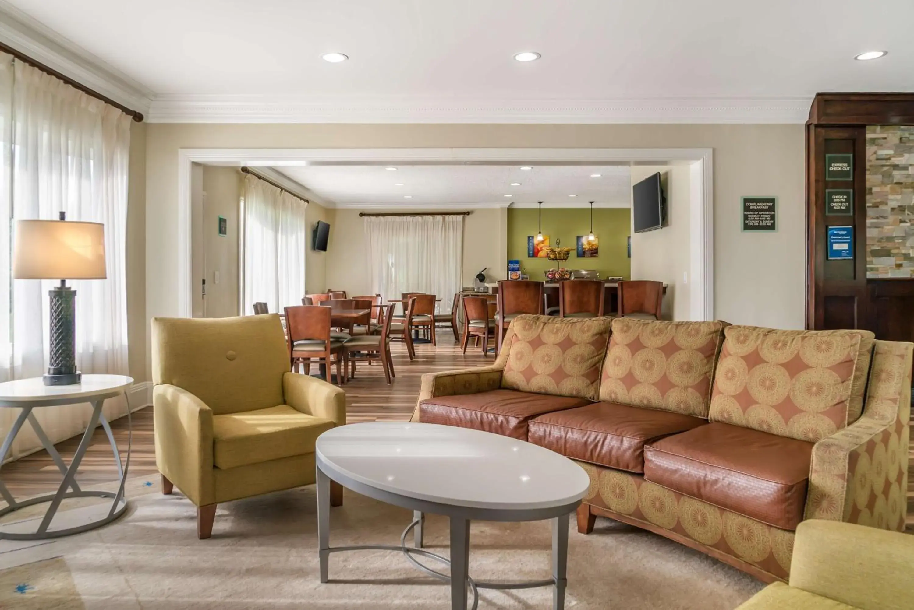 Lobby or reception in Best Western of Hartland Lobby or reception in Best Western of Hartland