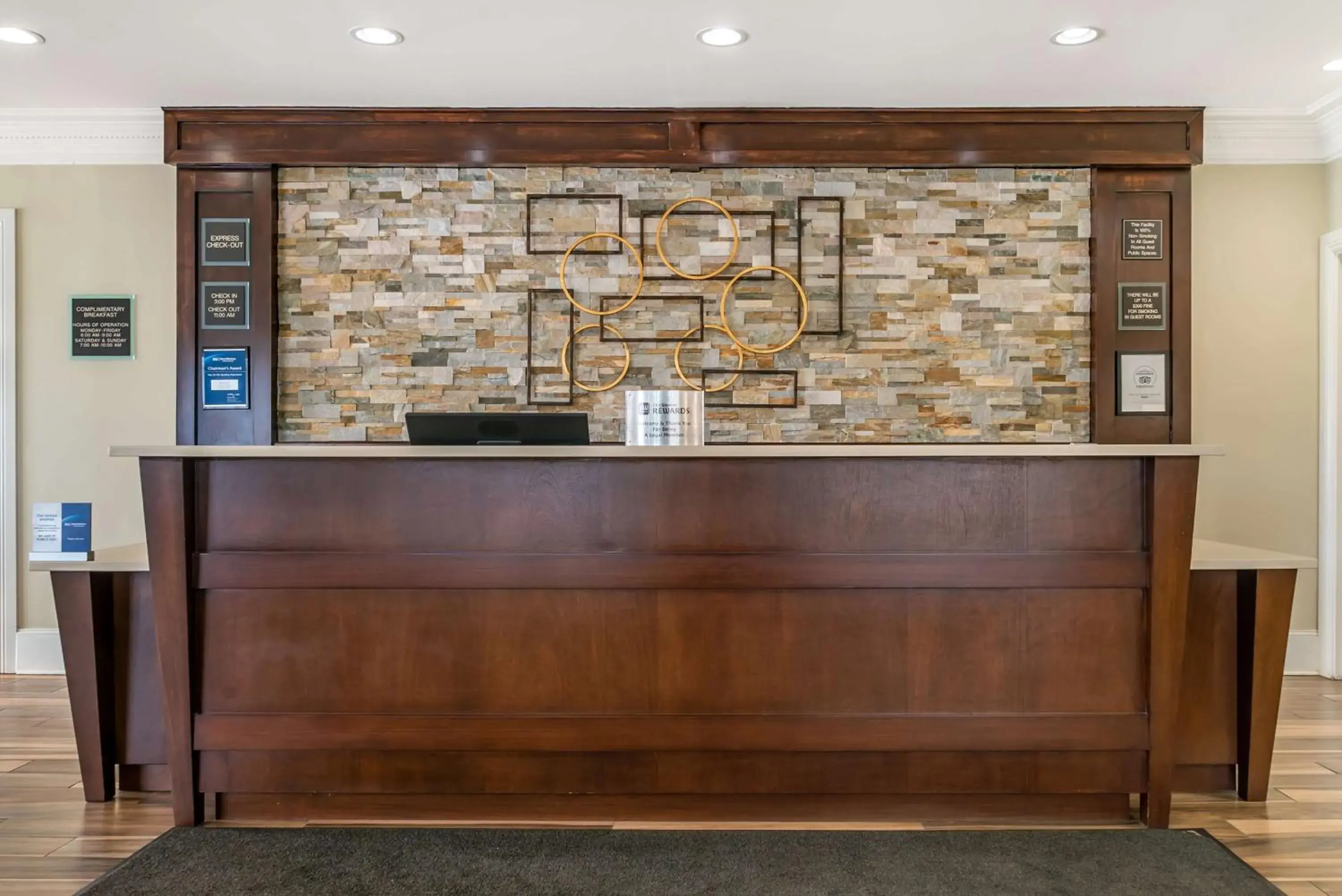 Lobby or reception in Best Western of Hartland Lobby or reception in Best Western of Hartland