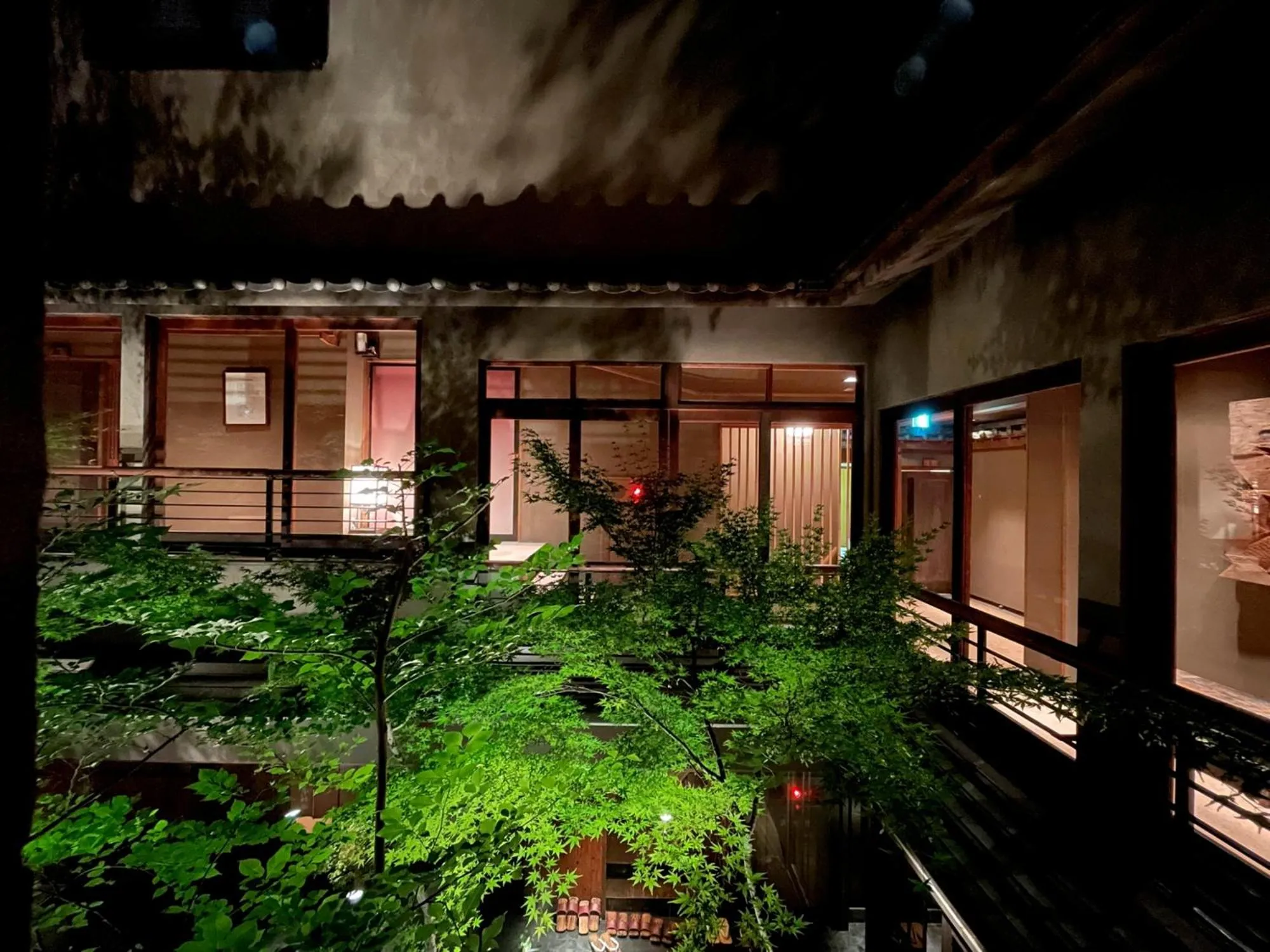 Garden in Yuzuya Ryokan - Adult Only