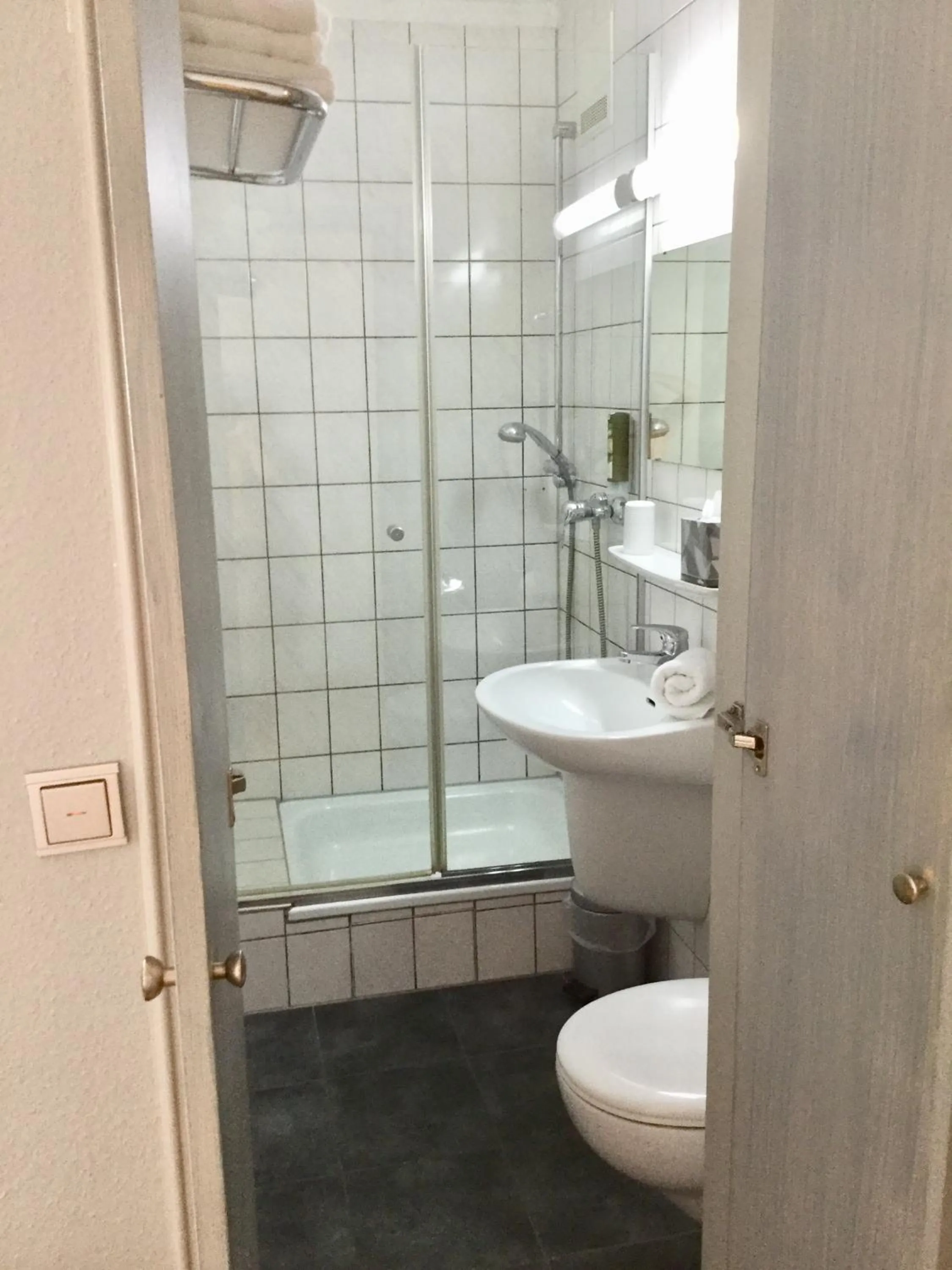 Bathroom in Badischer Hof
