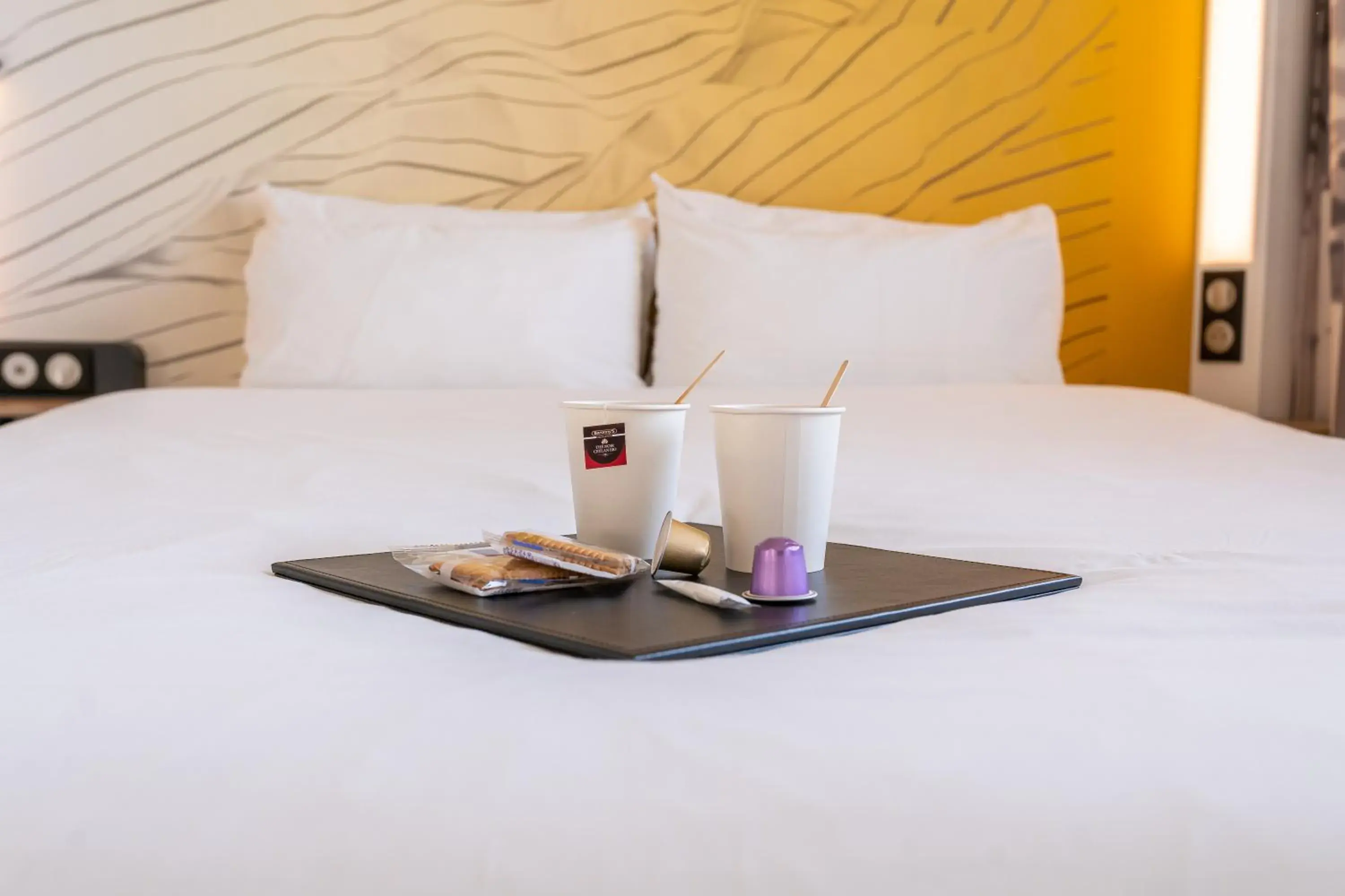 Coffee/tea facilities, Bed in B&B HOTEL NANTERRE Rueil-Malmaison