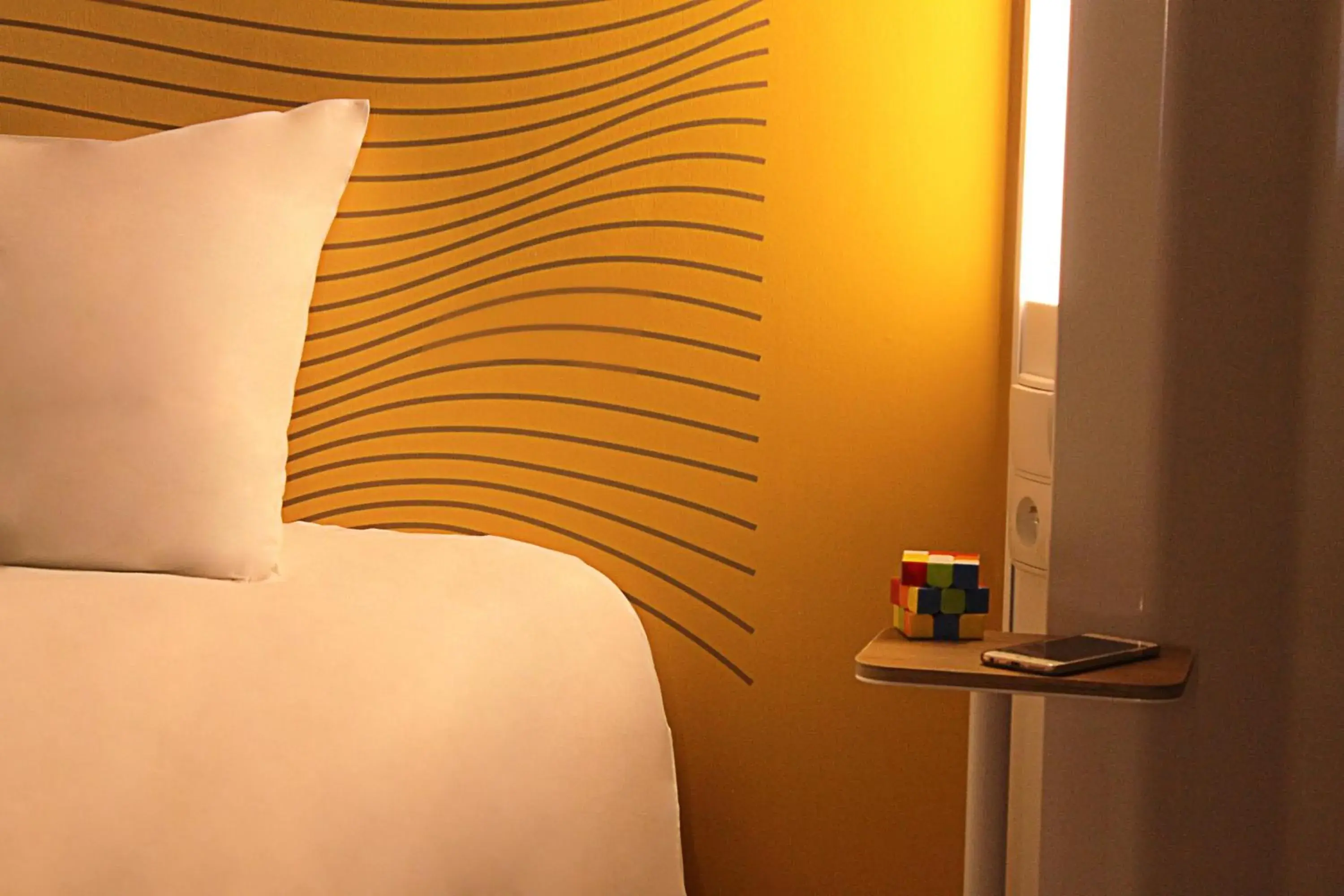 Decorative detail, Bed in B&B HOTEL NANTERRE Rueil-Malmaison