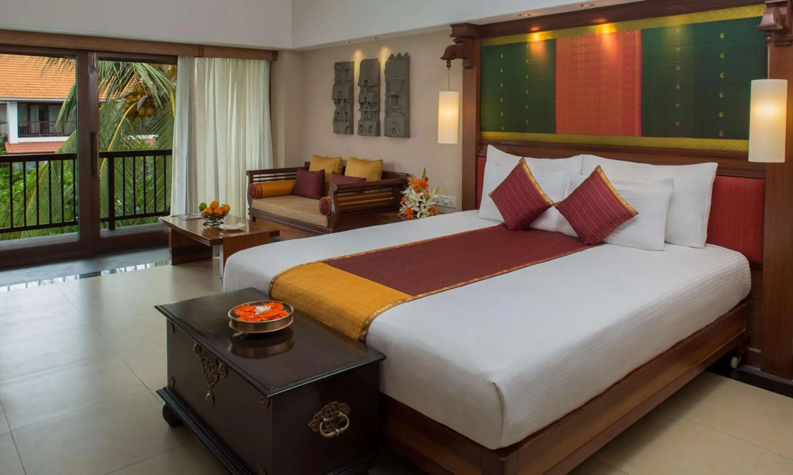 Photo of the whole room, Bed in Radisson Blu Resort Temple Bay Mamallapuram Photo of the whole room, Bed in Radisson Blu Resort Temple Bay Mamallapuram