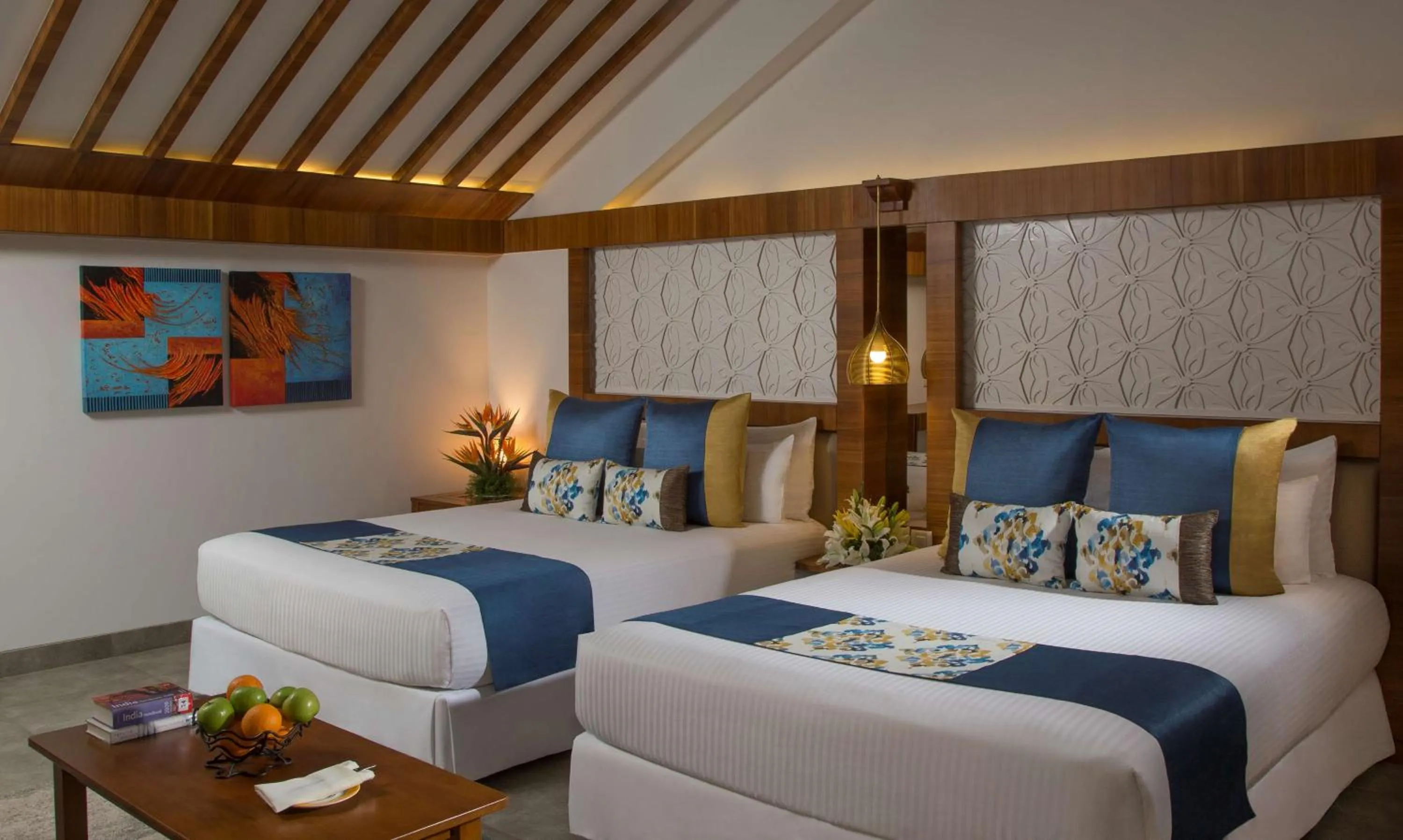 Photo of the whole room, Bed in Radisson Blu Resort Temple Bay Mamallapuram