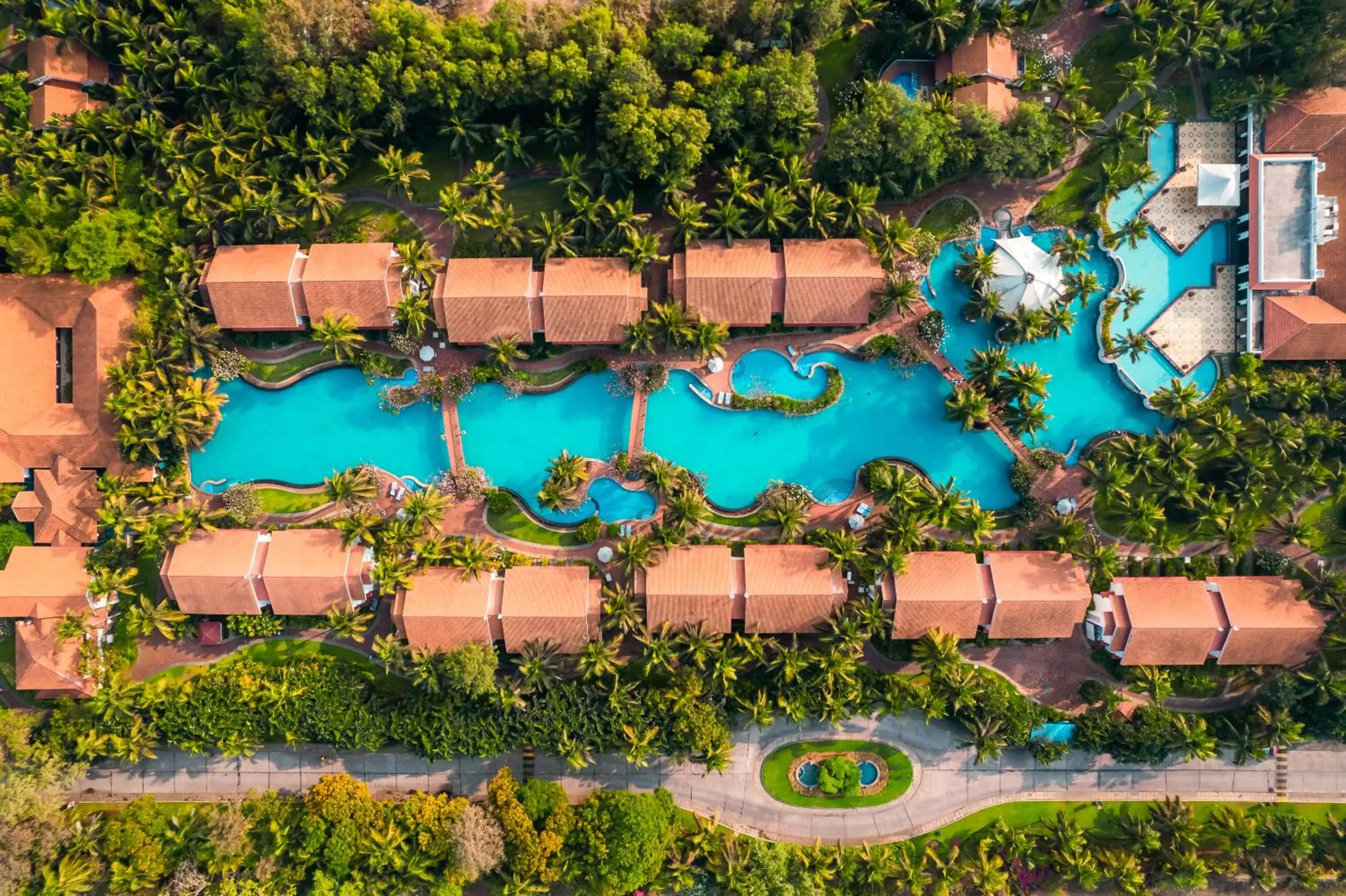 Swimming pool in Radisson Blu Resort Temple Bay Mamallapuram Swimming pool in Radisson Blu Resort Temple Bay Mamallapuram