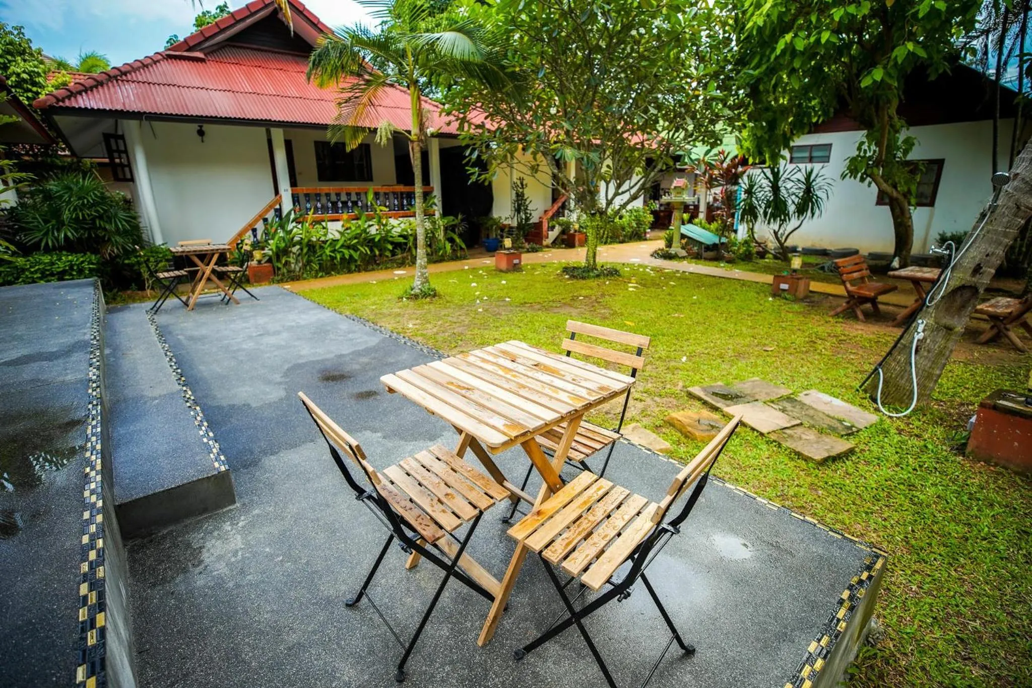 Property building in Fullmoon House Samui