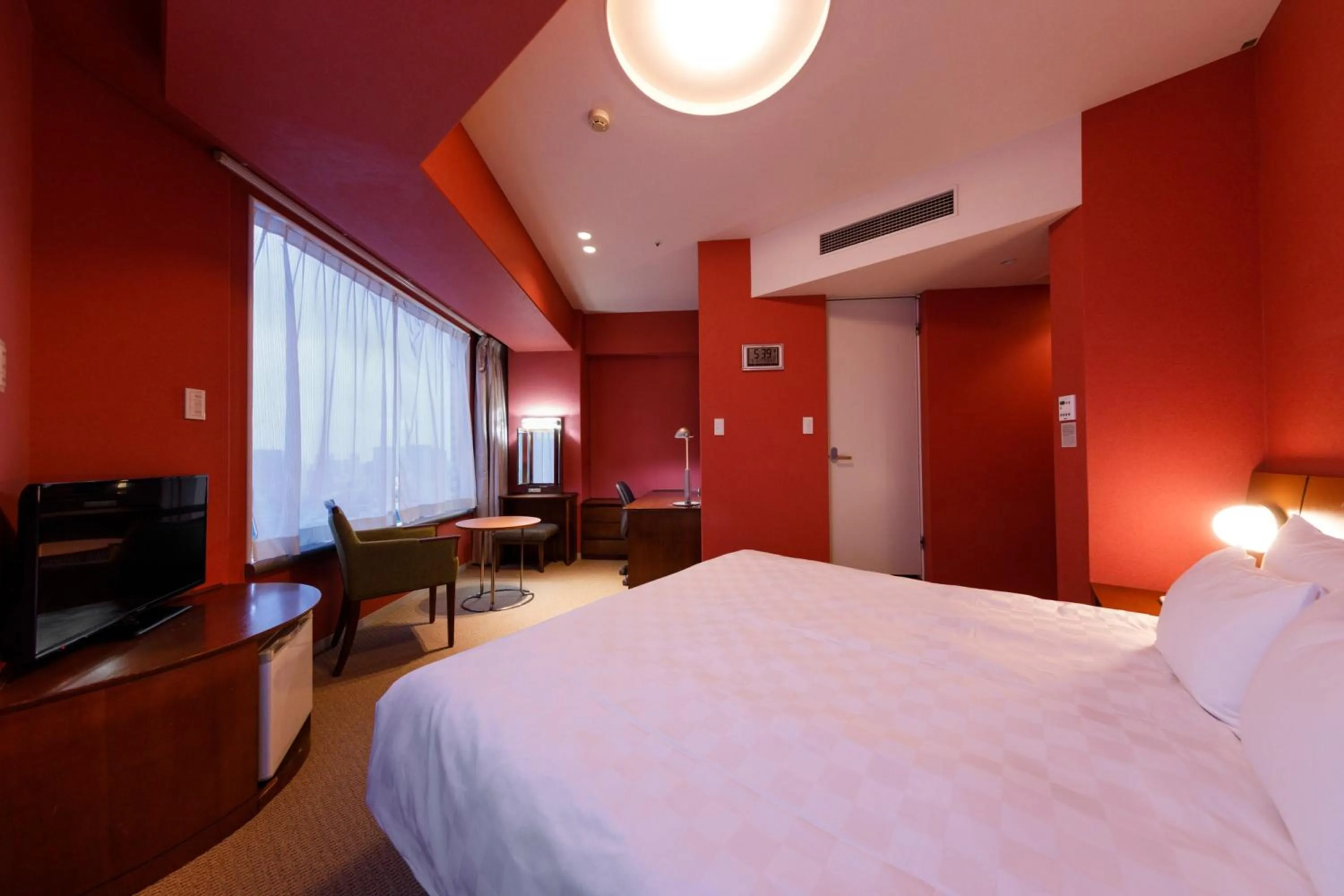 Bed in Shinagawa Prince Hotel