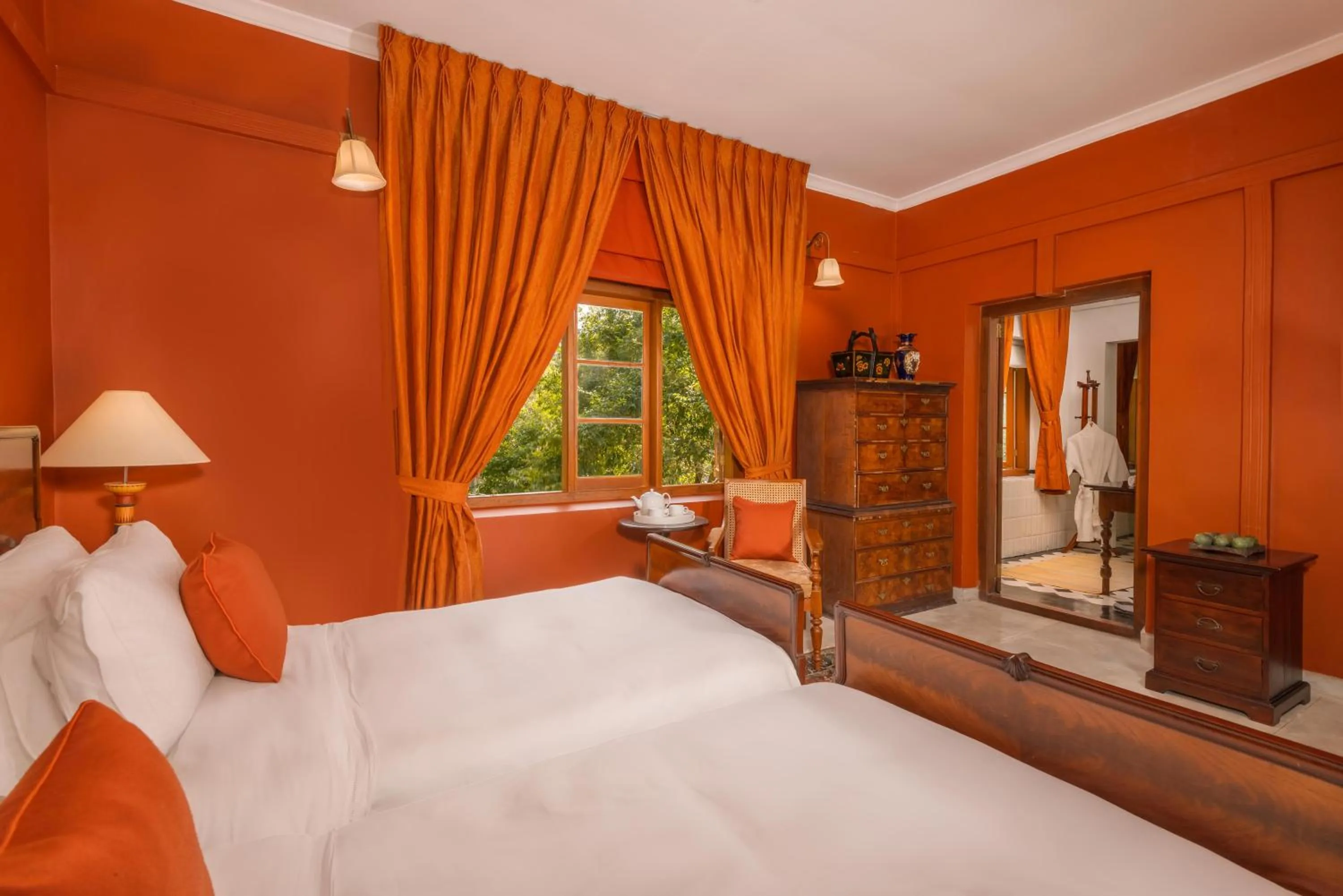 Bedroom, Bed in Jetwing Warwick Gardens