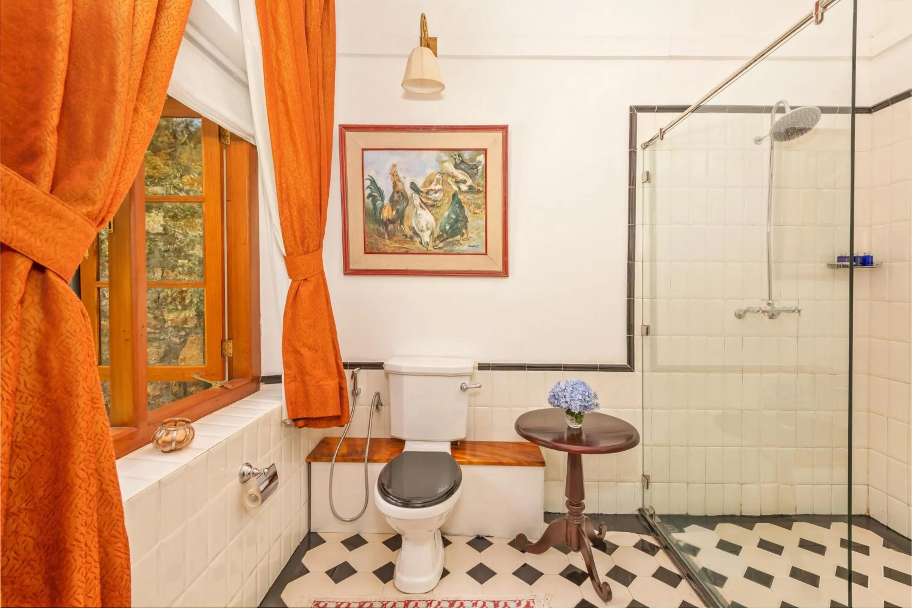 Bathroom in Jetwing Warwick Gardens