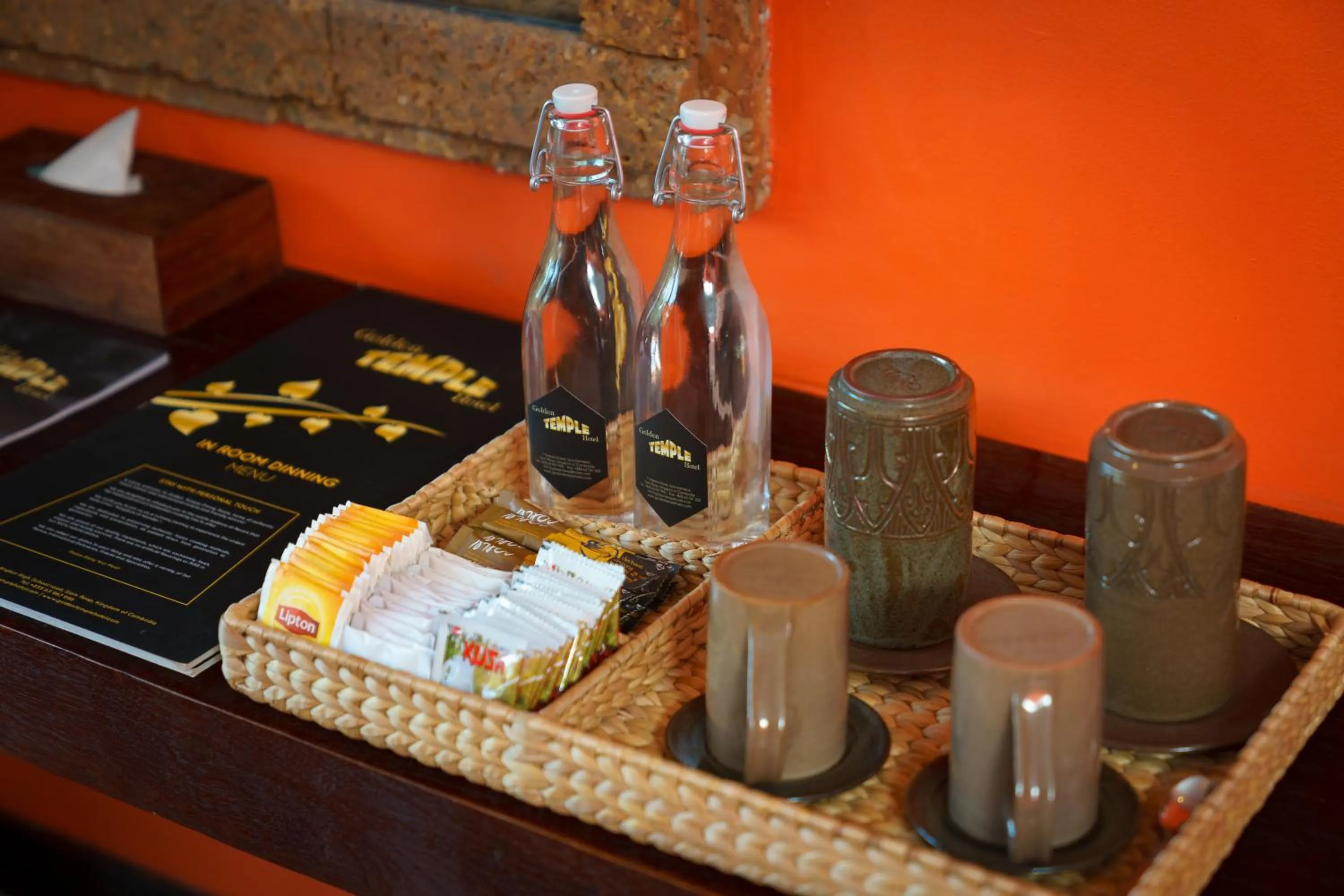Coffee/tea facilities in Golden Temple Hotel