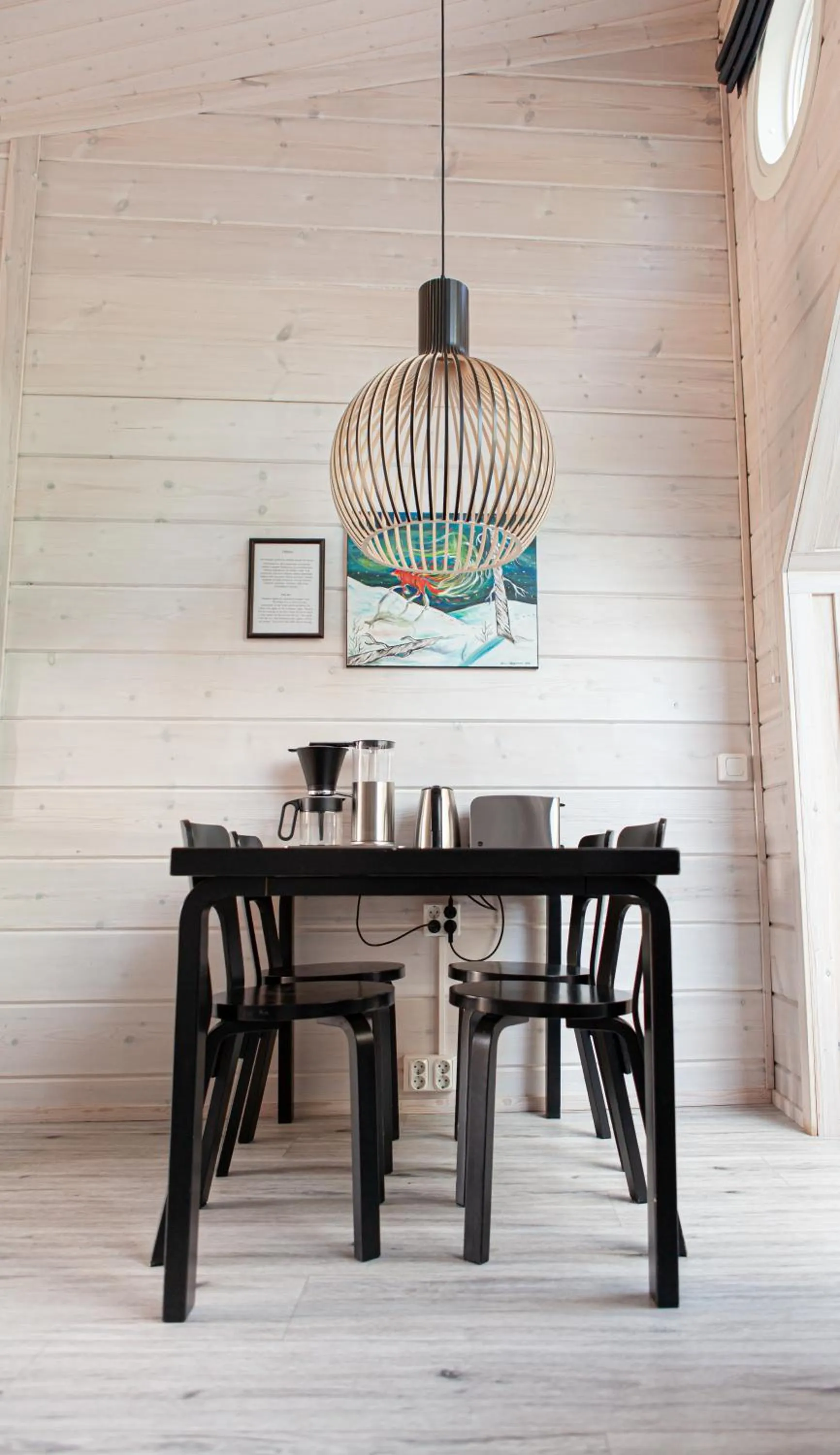 Dining area in Pyhä Igloos