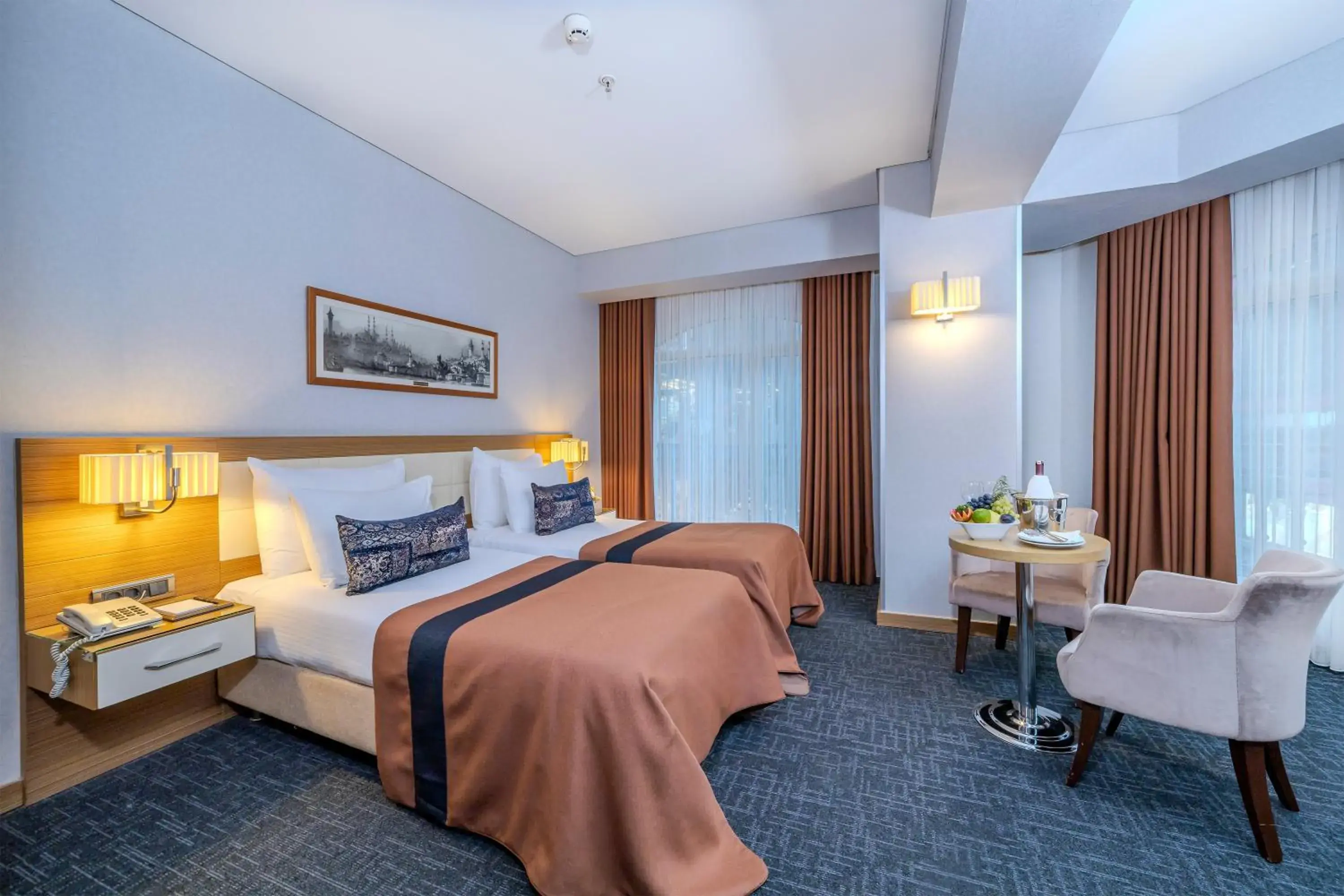 Photo of the whole room, Bed in Hotel Momento - Special Category Photo of the whole room, Bed in Hotel Momento - Special Category