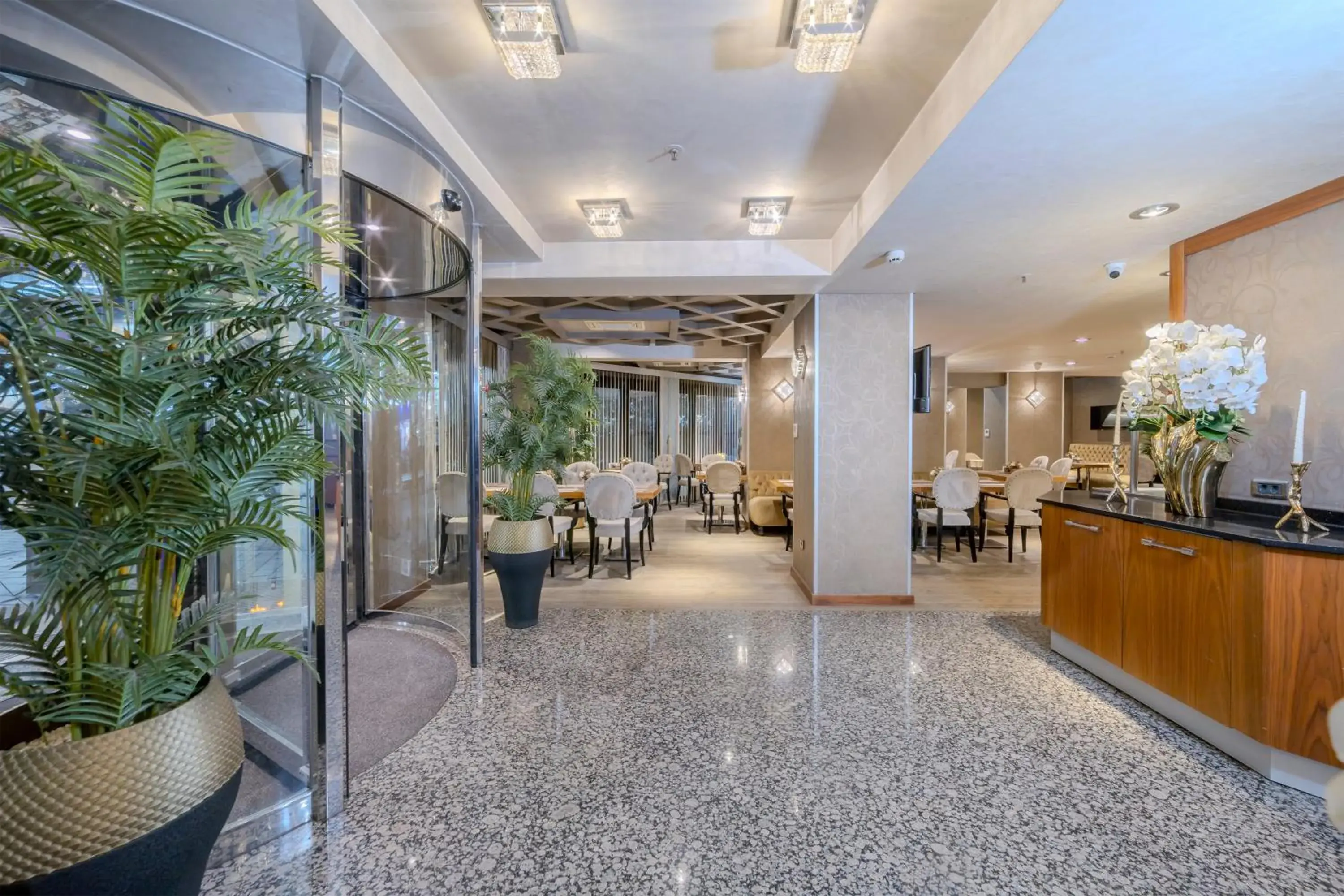 Lobby or reception in Hotel Momento - Special Category Lobby or reception in Hotel Momento - Special Category