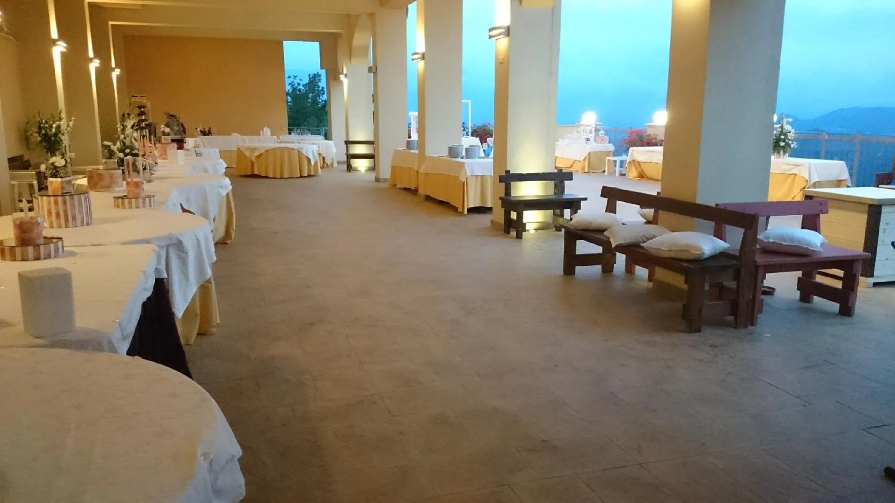 Restaurant/places to eat in Hotel Sette E Mezzo