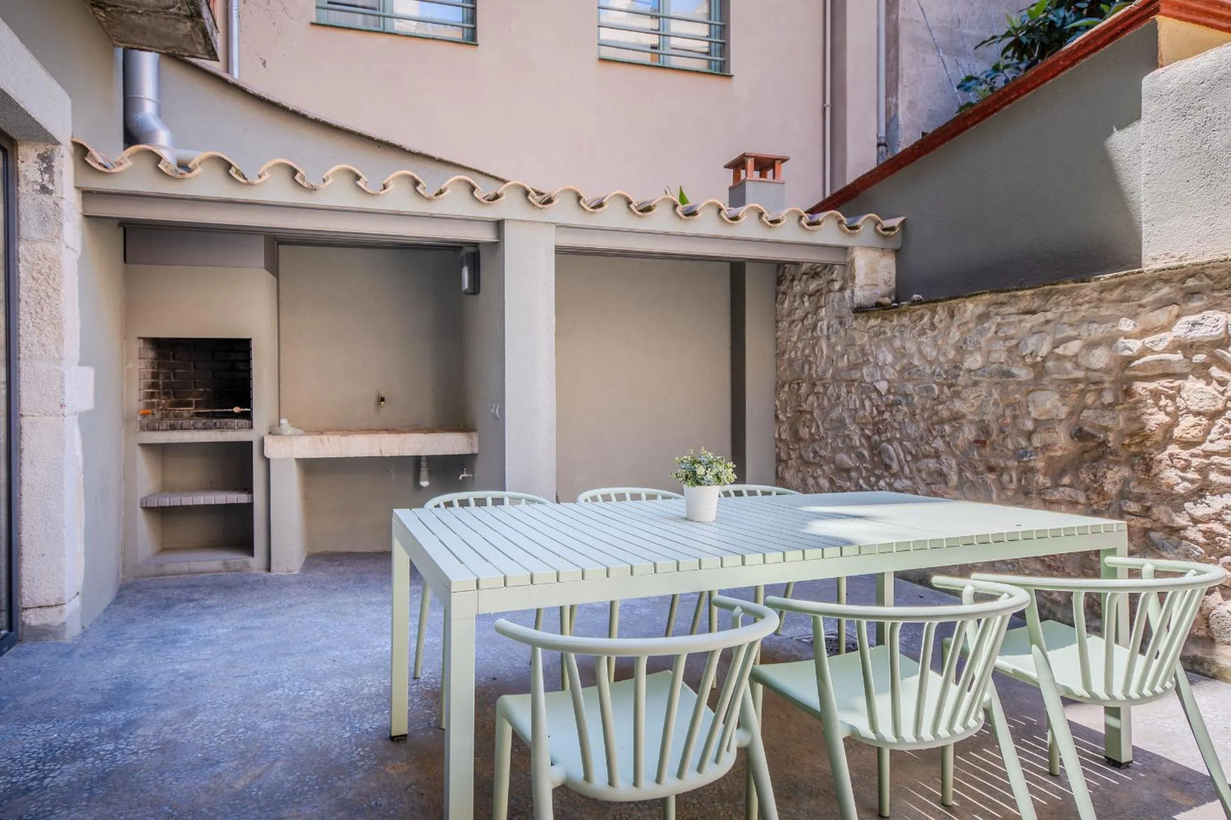 Patio in Flateli Plaça Catalunya 1-2