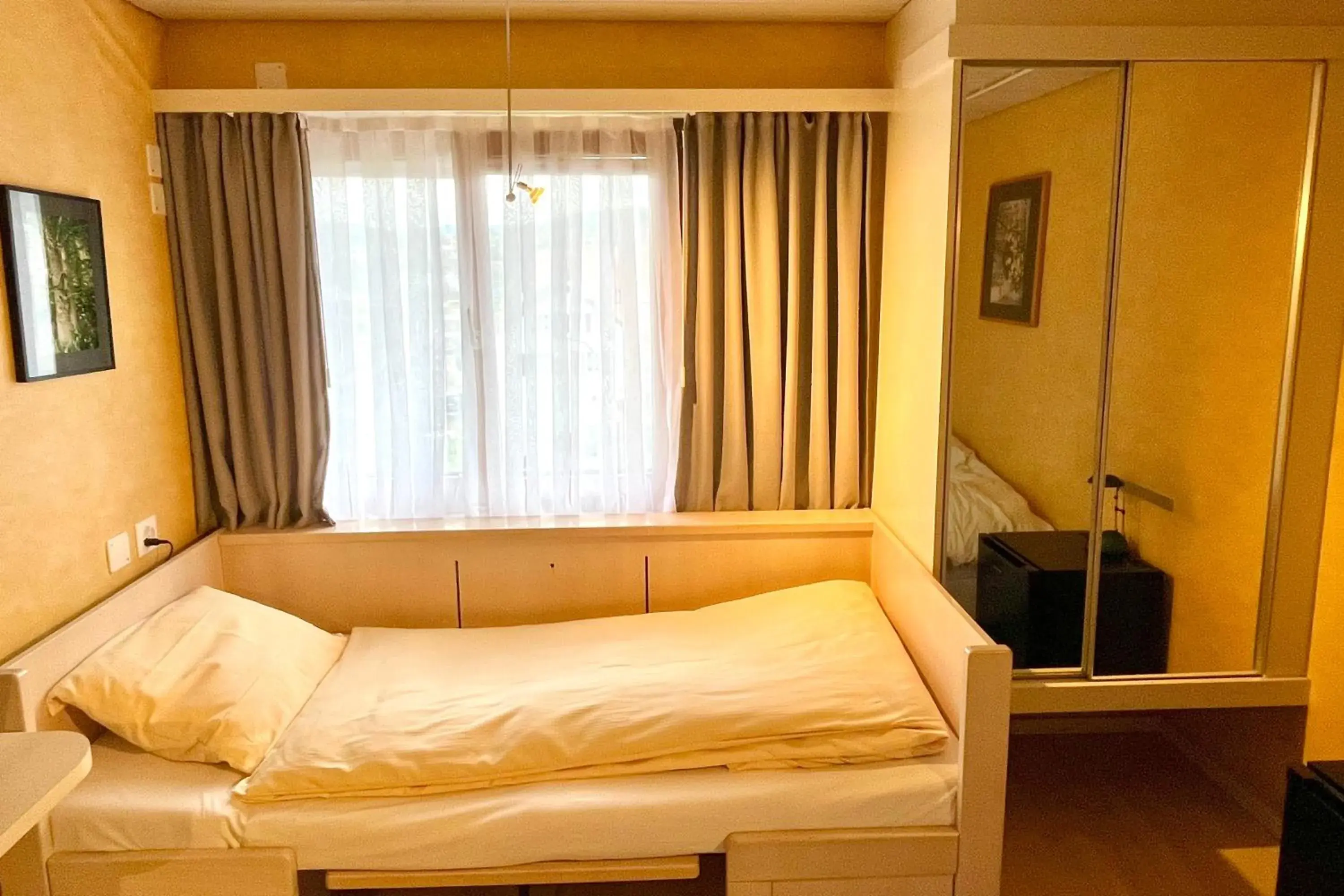 Double Room - single occupancy in Seiler's Hotel Double Room - single occupancy in Seiler's Hotel