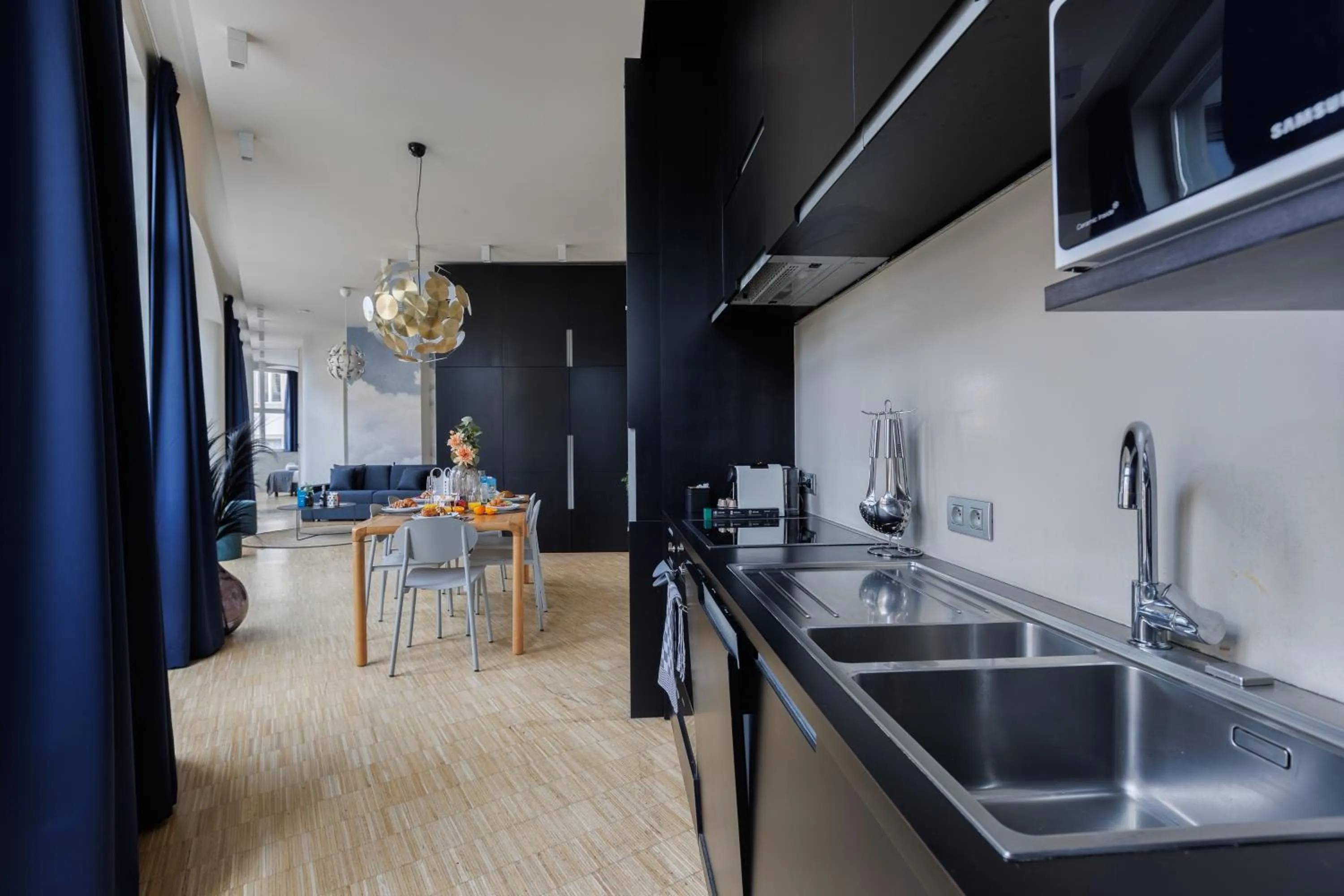 Kitchen or kitchenette in Sweett - Regence