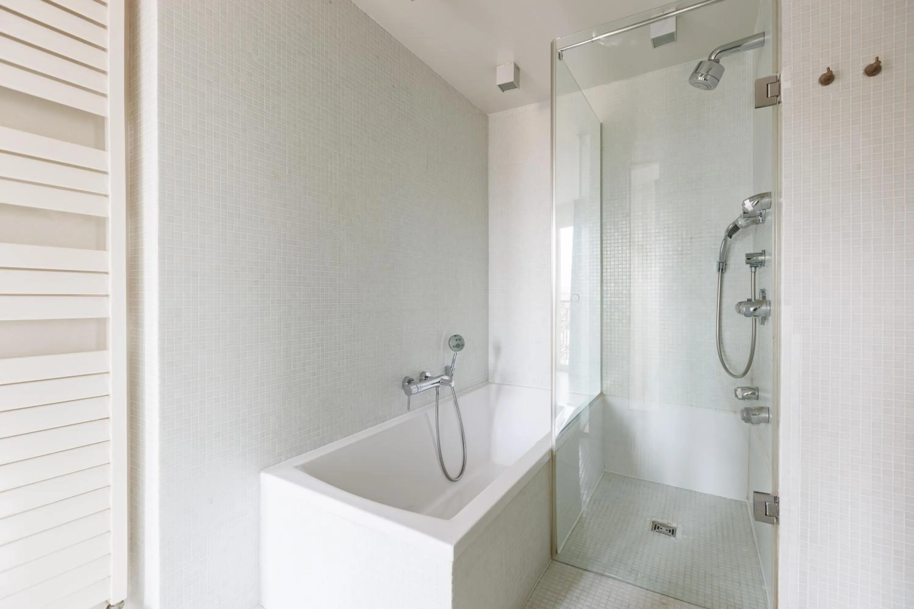 Shower in Sweett - Regence