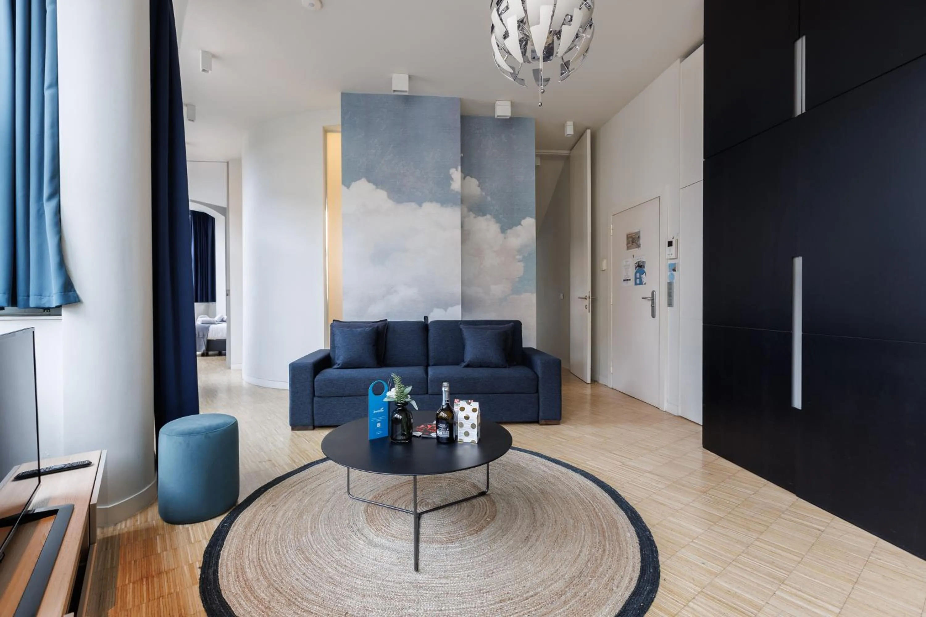 TV and multimedia in Sweett - Regence