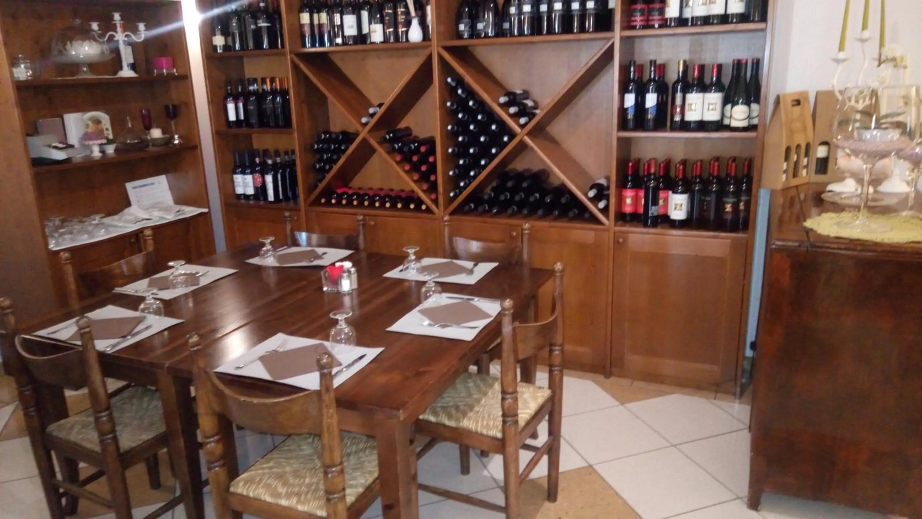 Restaurant/places to eat in Hotel Ristorante Alla Botte