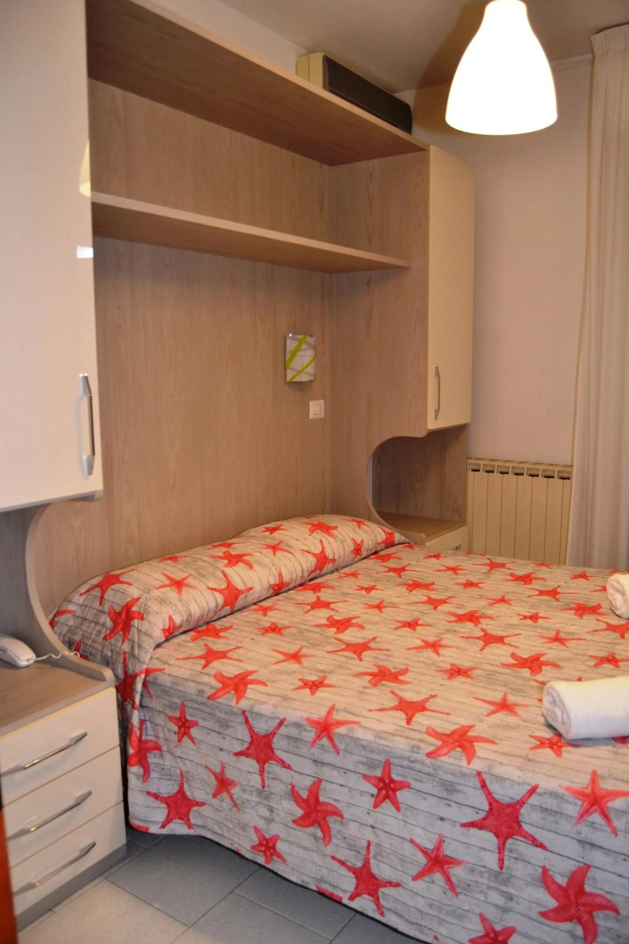 Photo of the whole room in Hotel Suisse